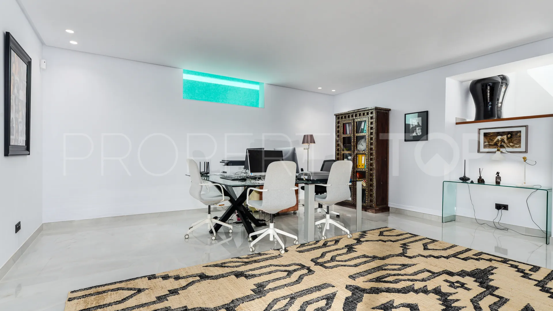 Comprar villa en Chullera con 4 dormitorios