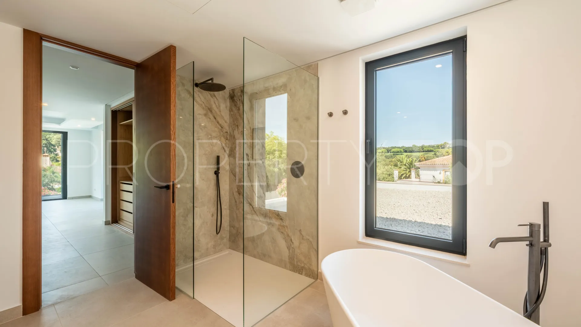 Zona C villa for sale