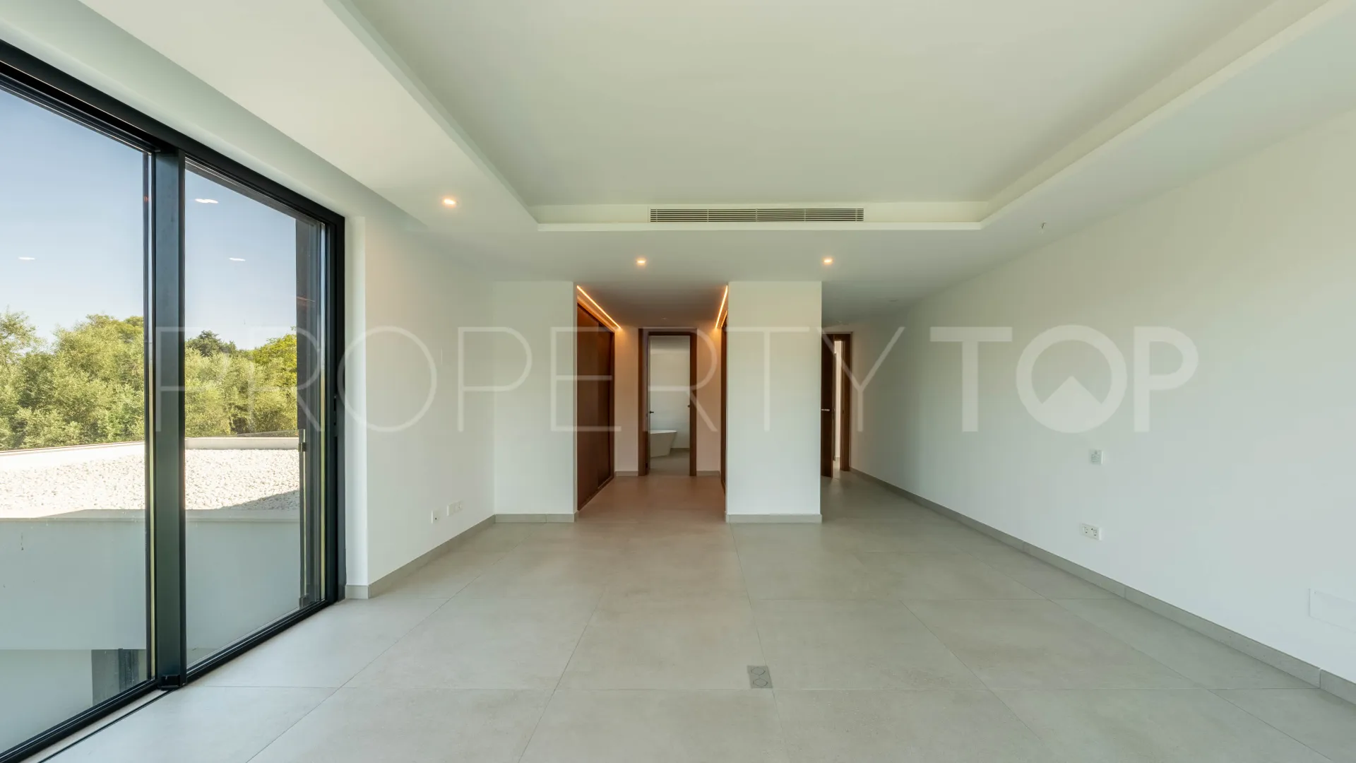 Zona C villa for sale