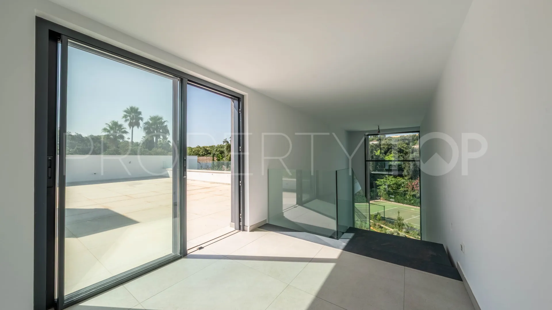 Zona C villa for sale
