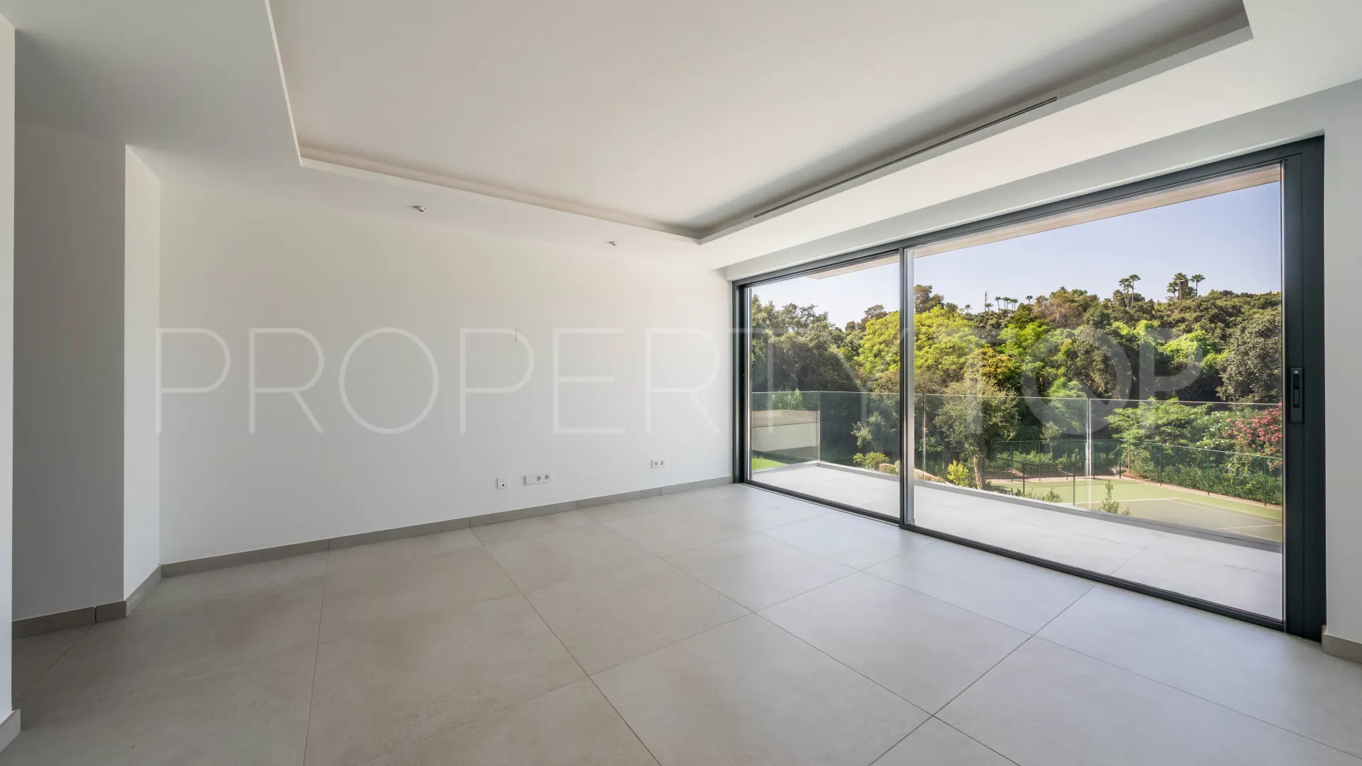 Zona C villa for sale