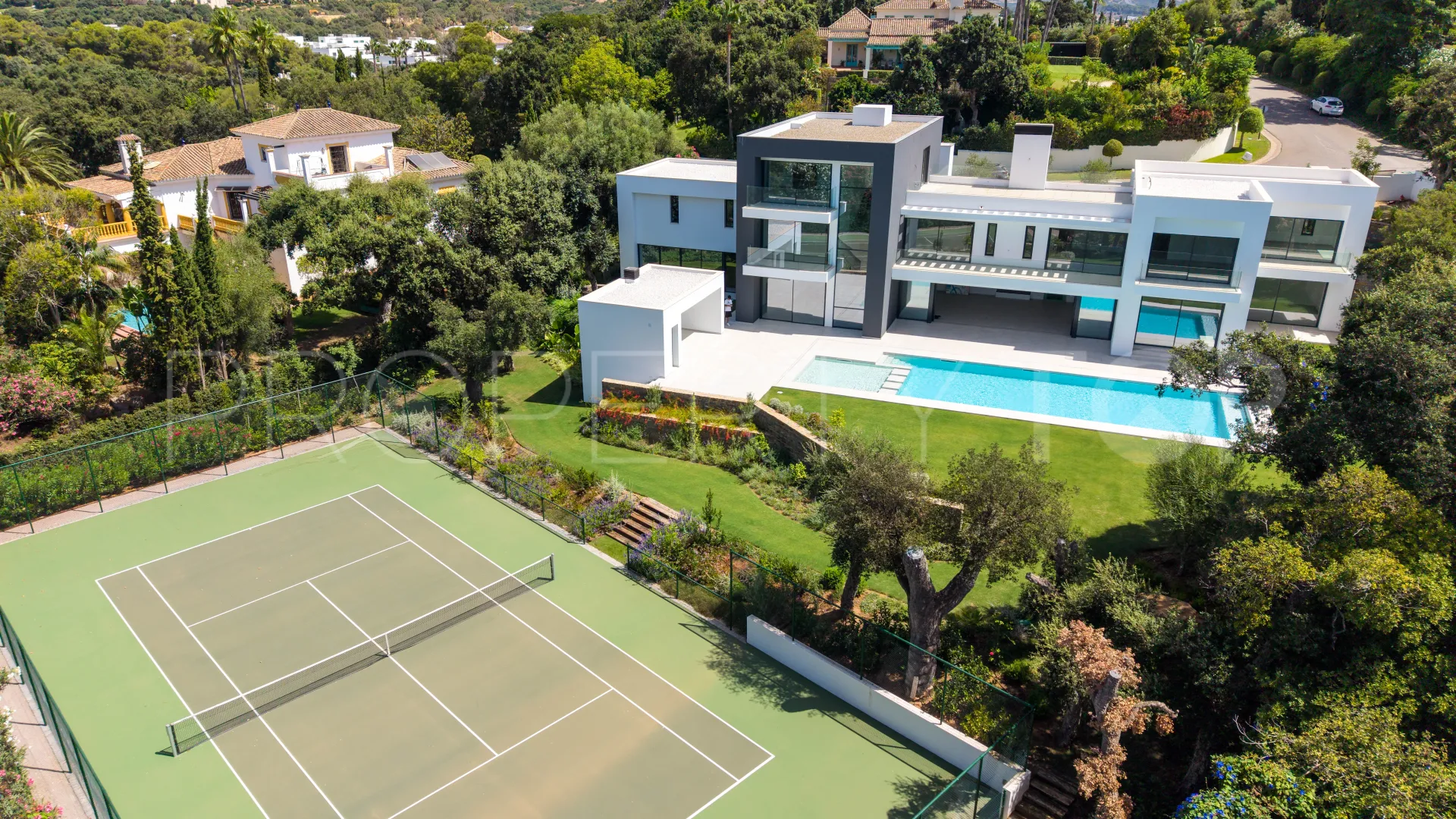 Zona C villa for sale