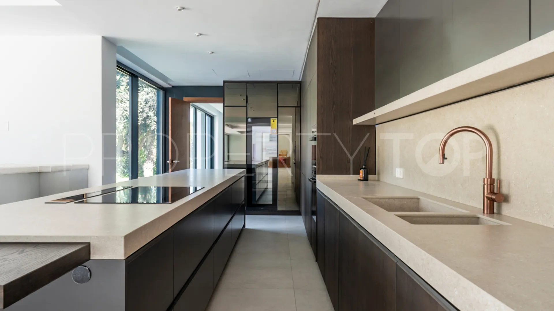 Zona C villa for sale