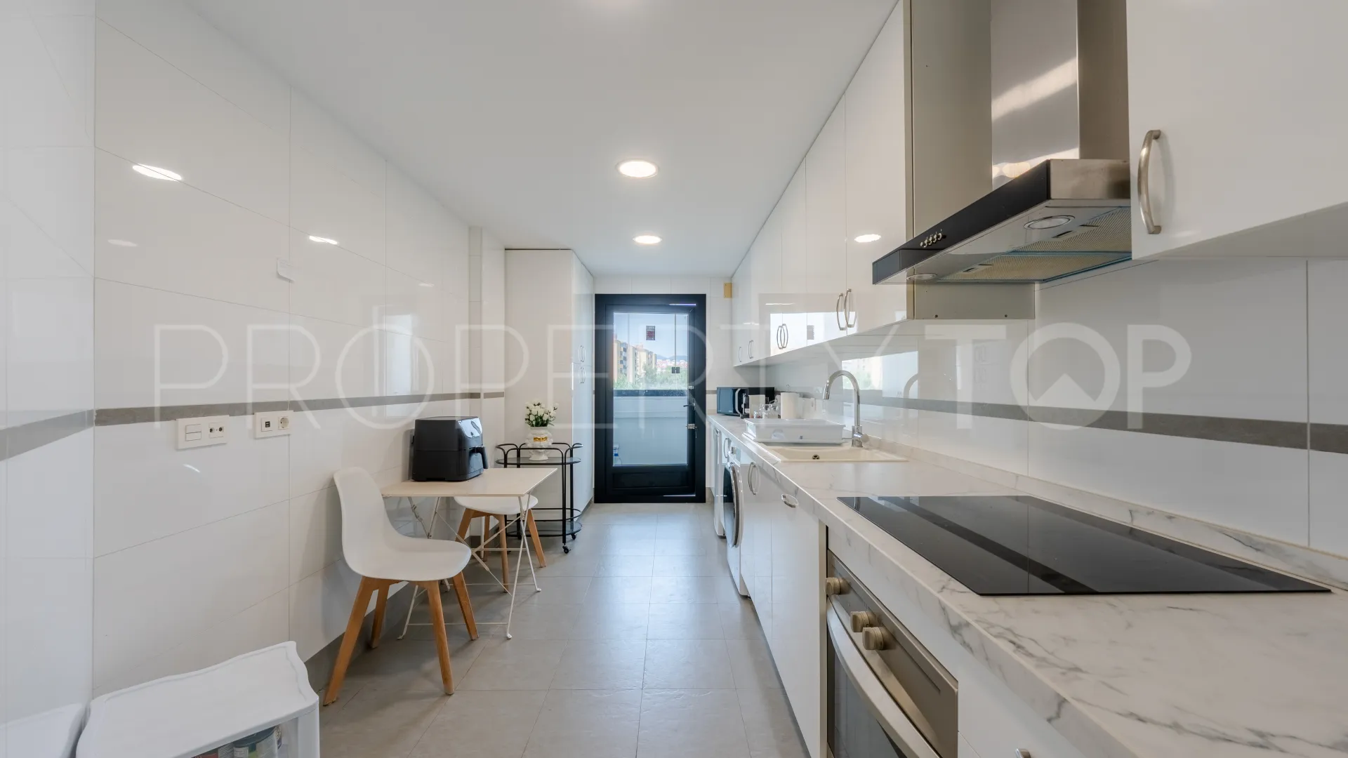 Apartment with 2 bedrooms for sale in San Pedro de Alcantara