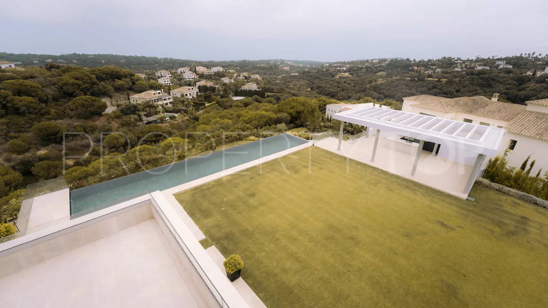 Se vende villa en Zona G
