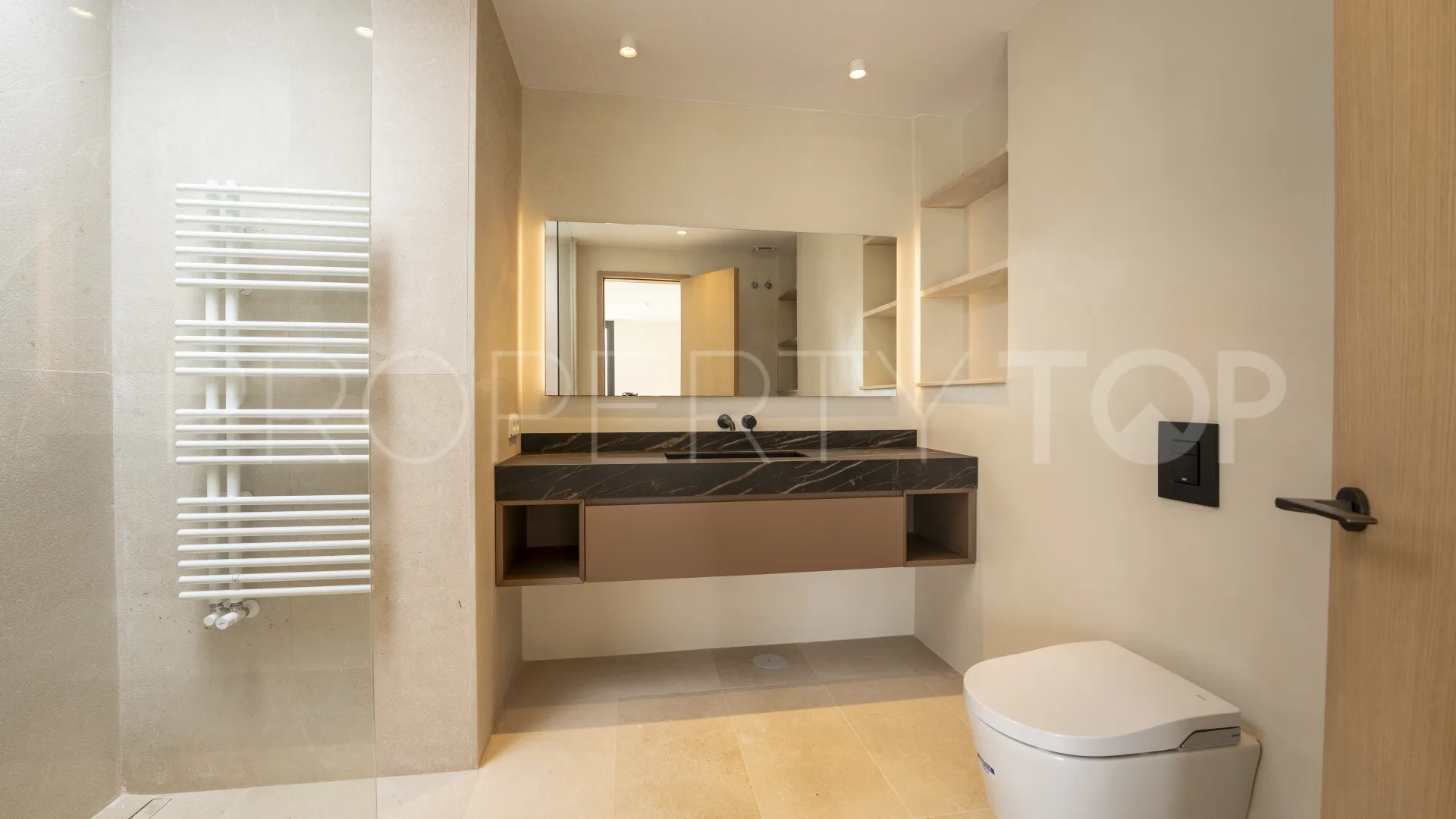 Se vende villa en Zona G