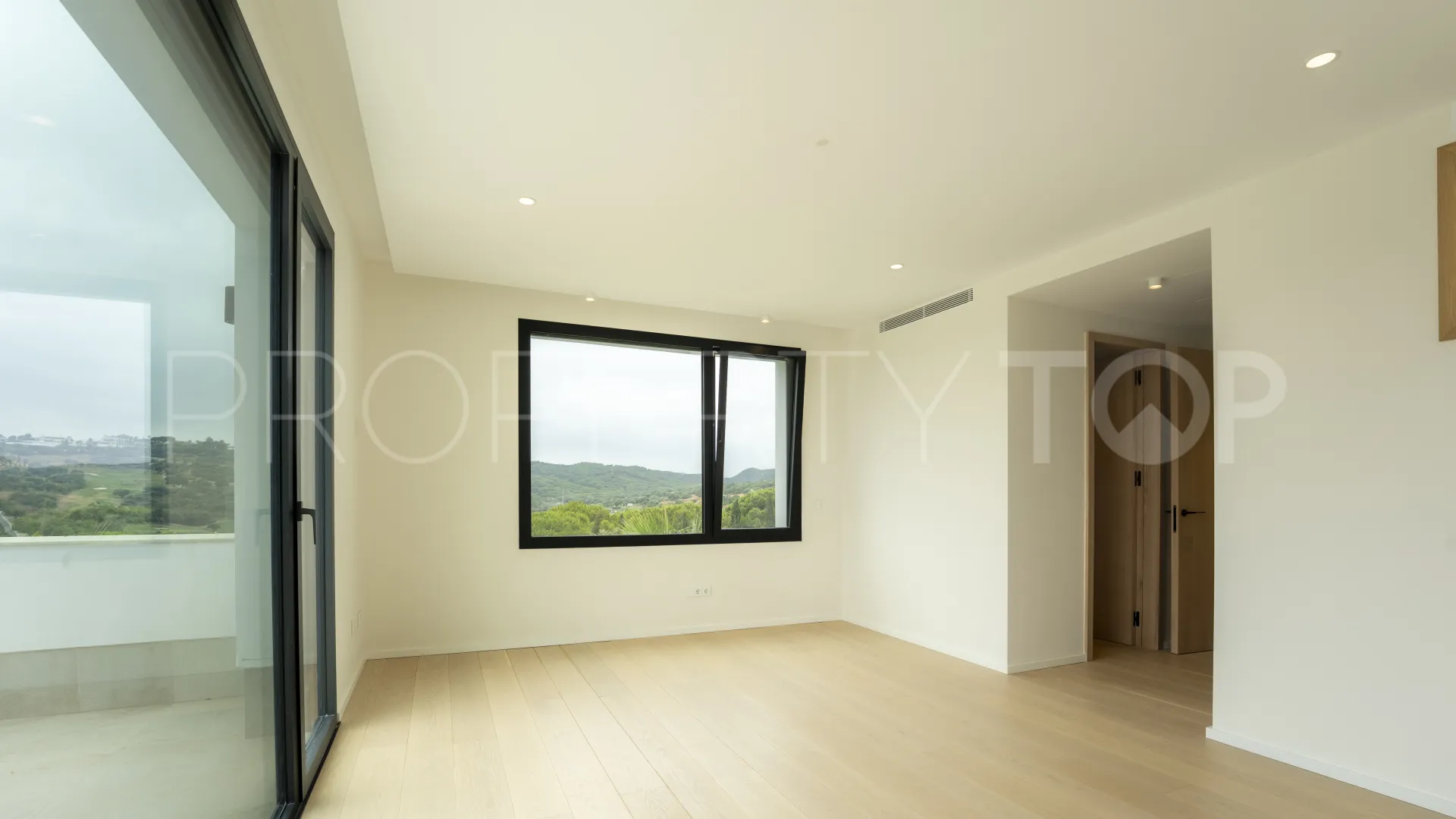 Se vende villa en Zona G
