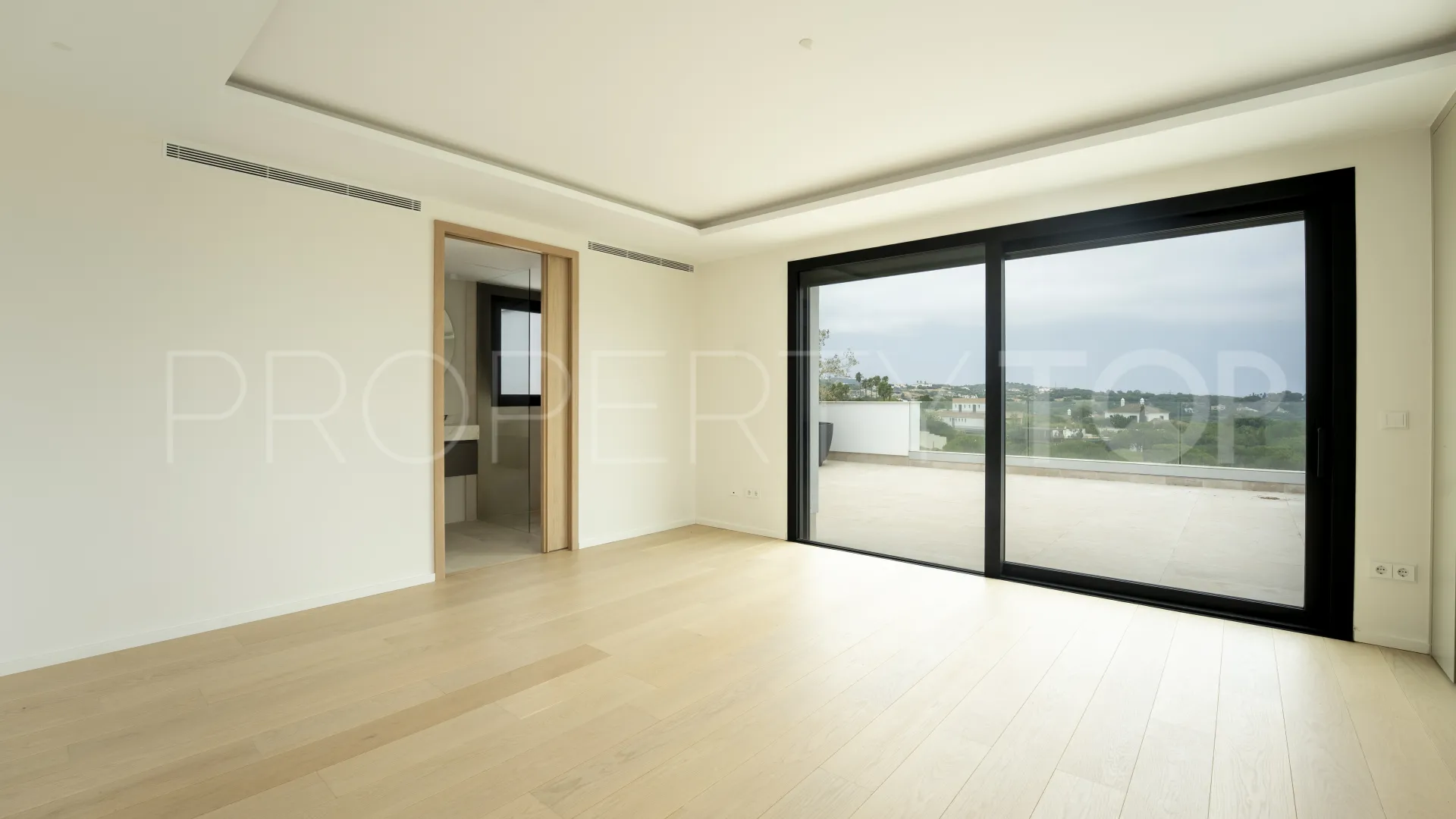Se vende villa en Zona G