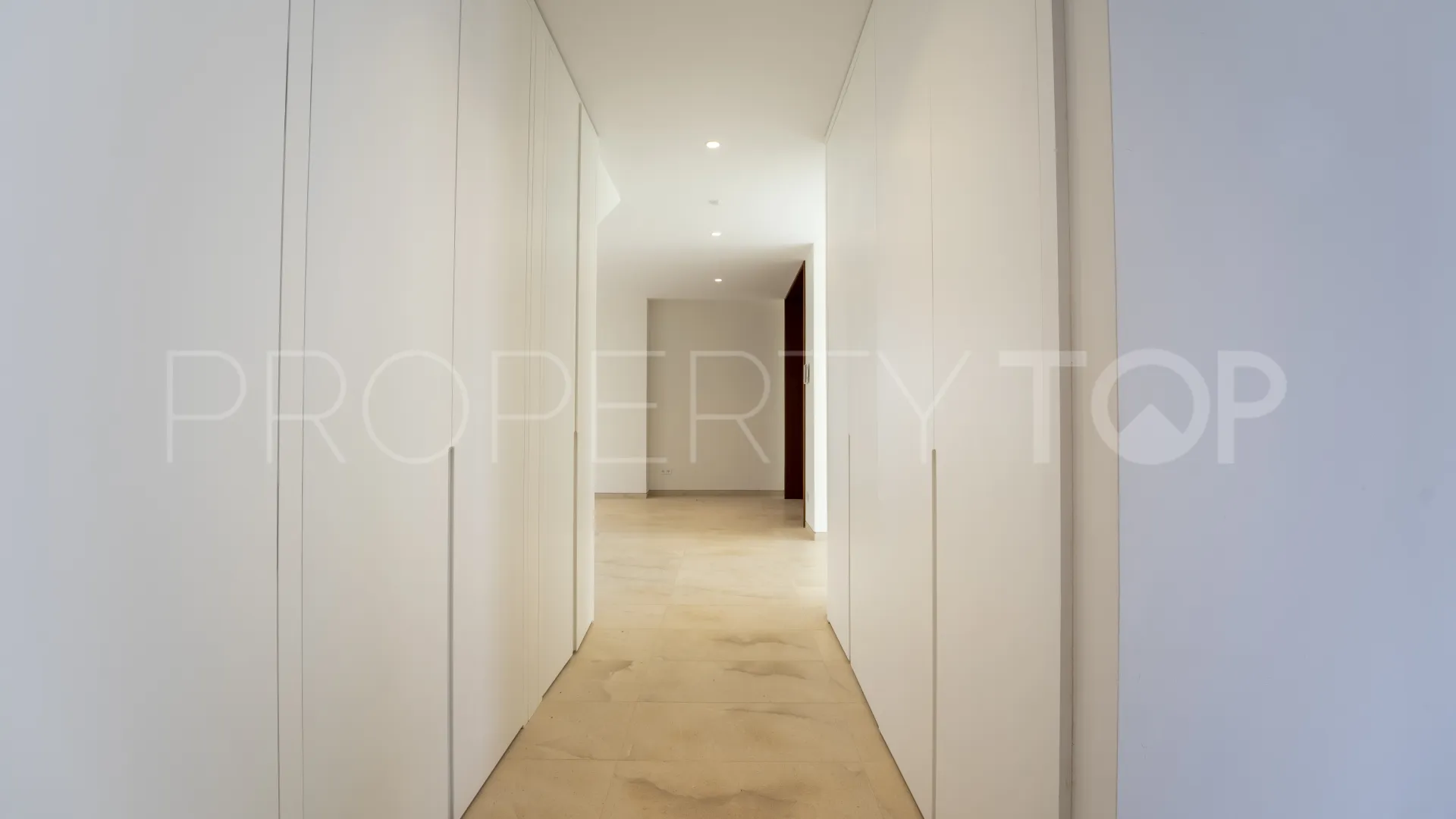 Se vende villa en Zona G