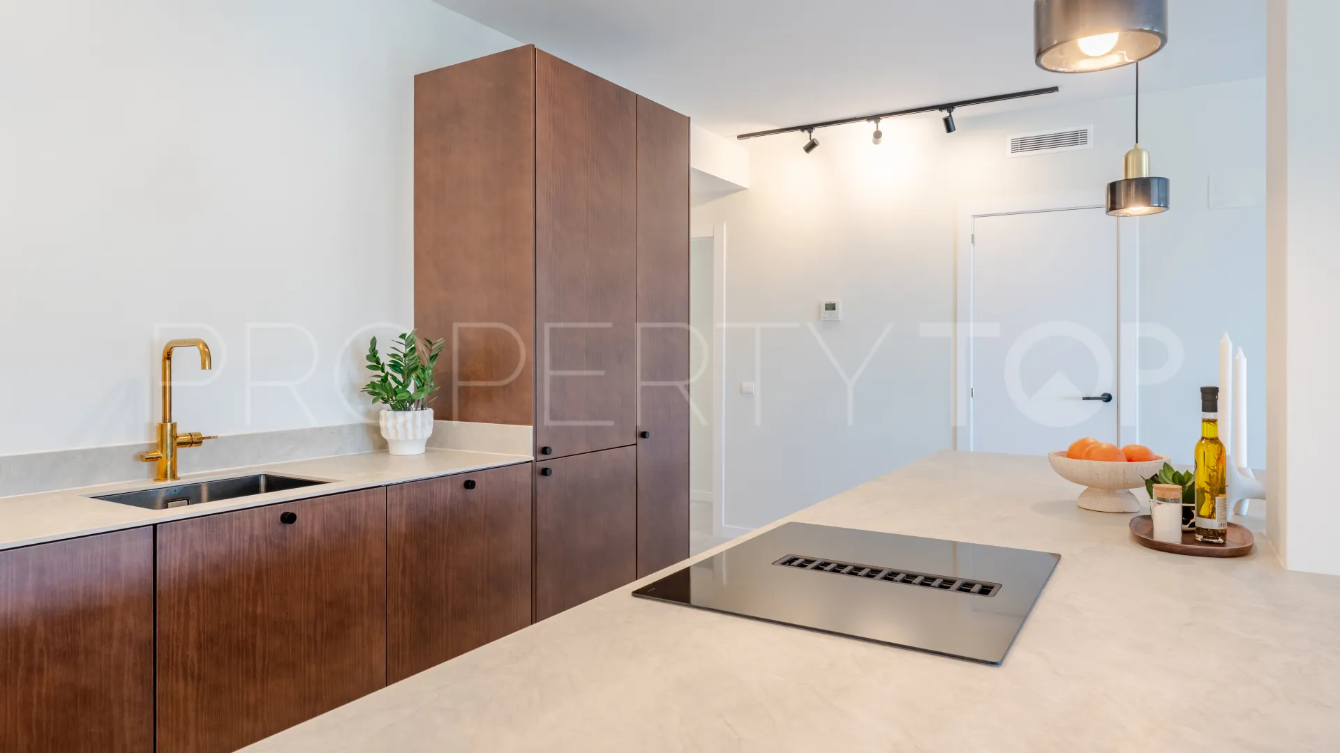 For sale apartment in La Quinta with 3 bedrooms