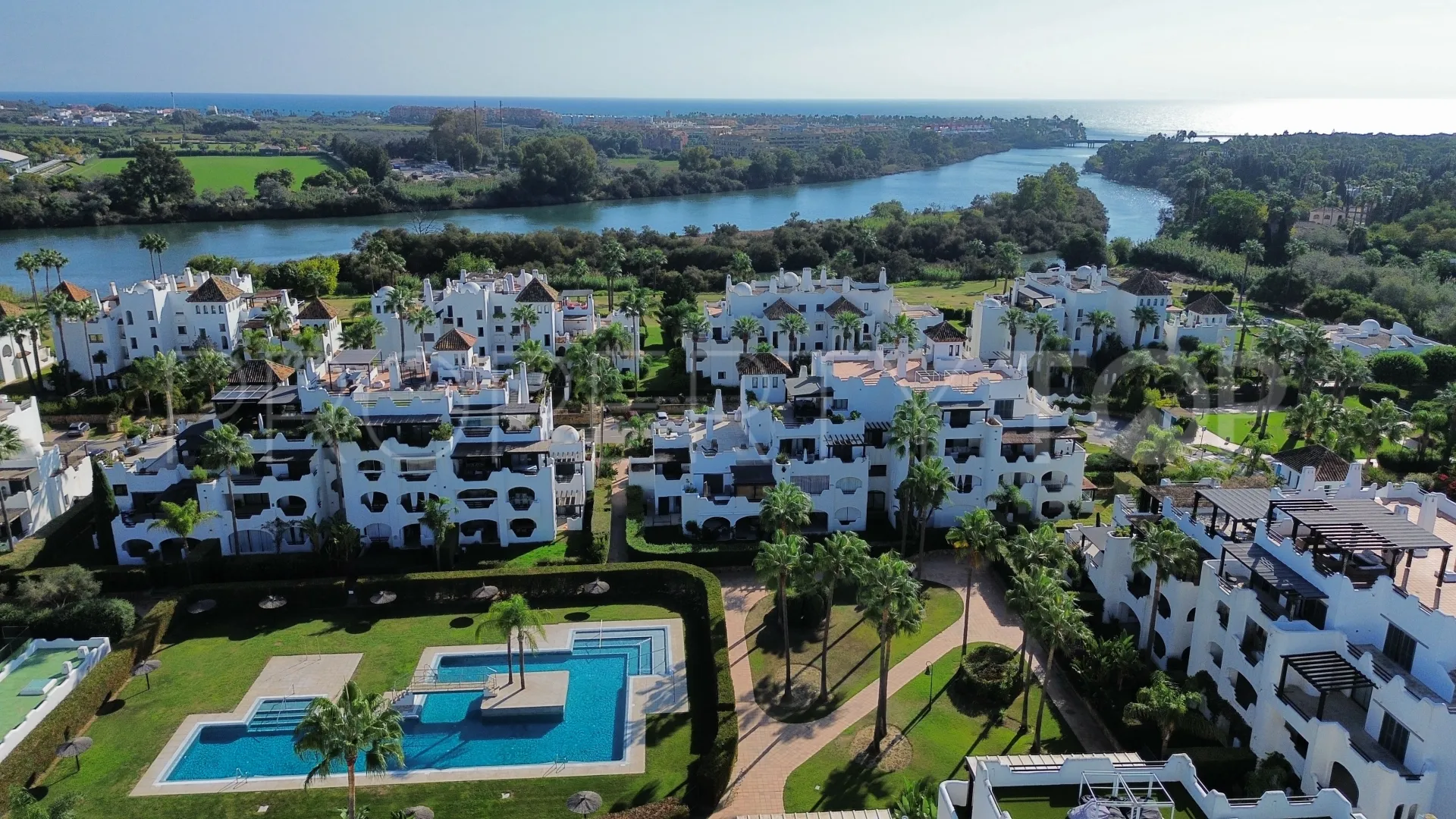 Comprar apartamento con 3 dormitorios en El Polo de Sotogrande