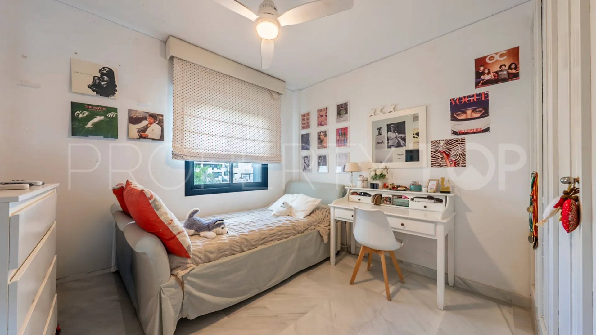 Comprar apartamento con 3 dormitorios en El Polo de Sotogrande