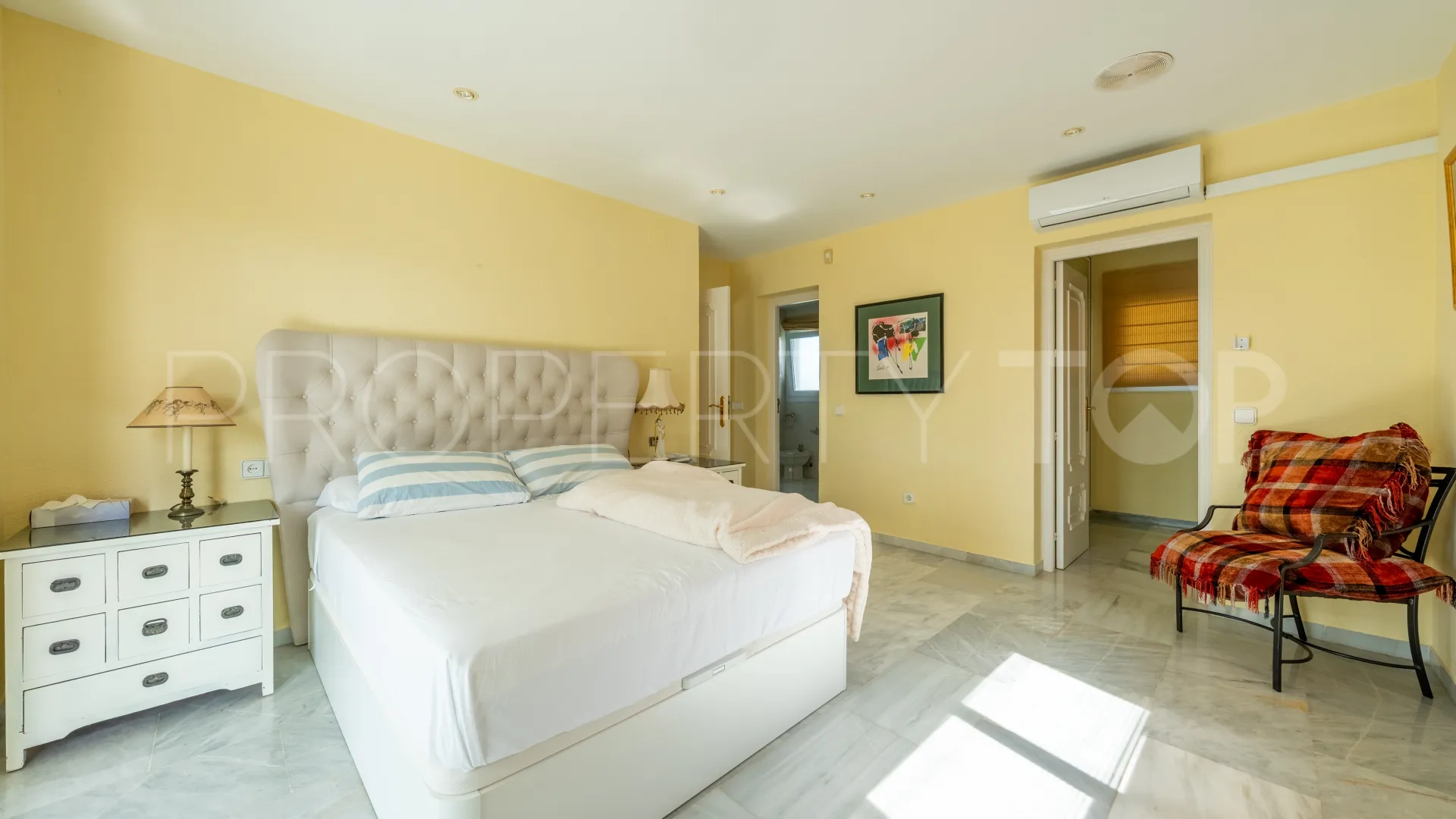 5 bedrooms villa in Mijas Costa for sale