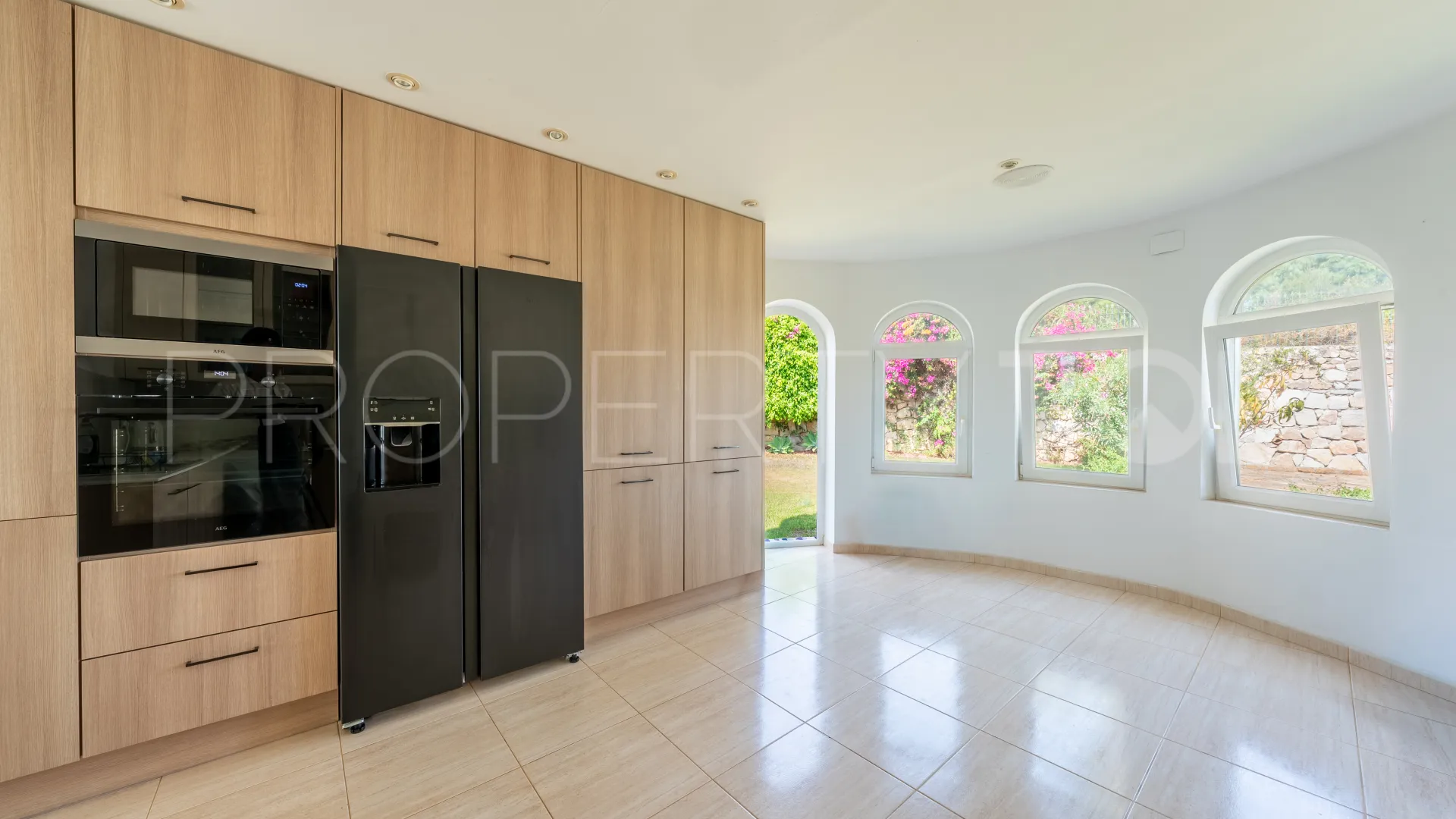 5 bedrooms villa in Mijas Costa for sale