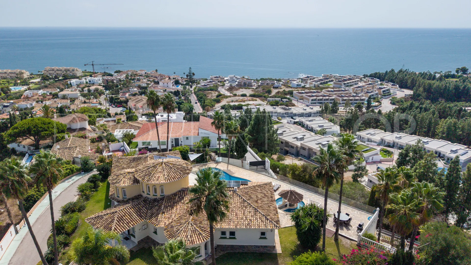 5 bedrooms villa in Mijas Costa for sale