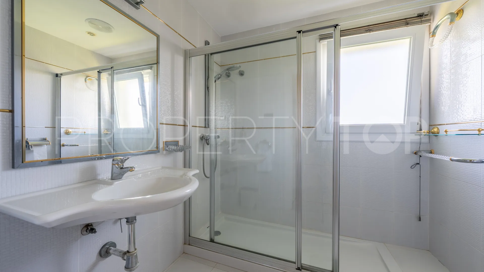 5 bedrooms villa in Mijas Costa for sale