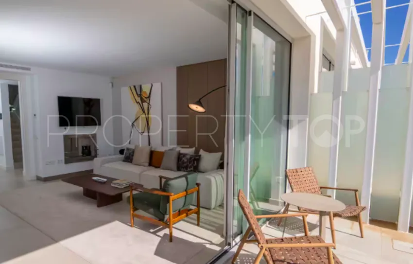 For sale La Finca 3 bedrooms semi detached house