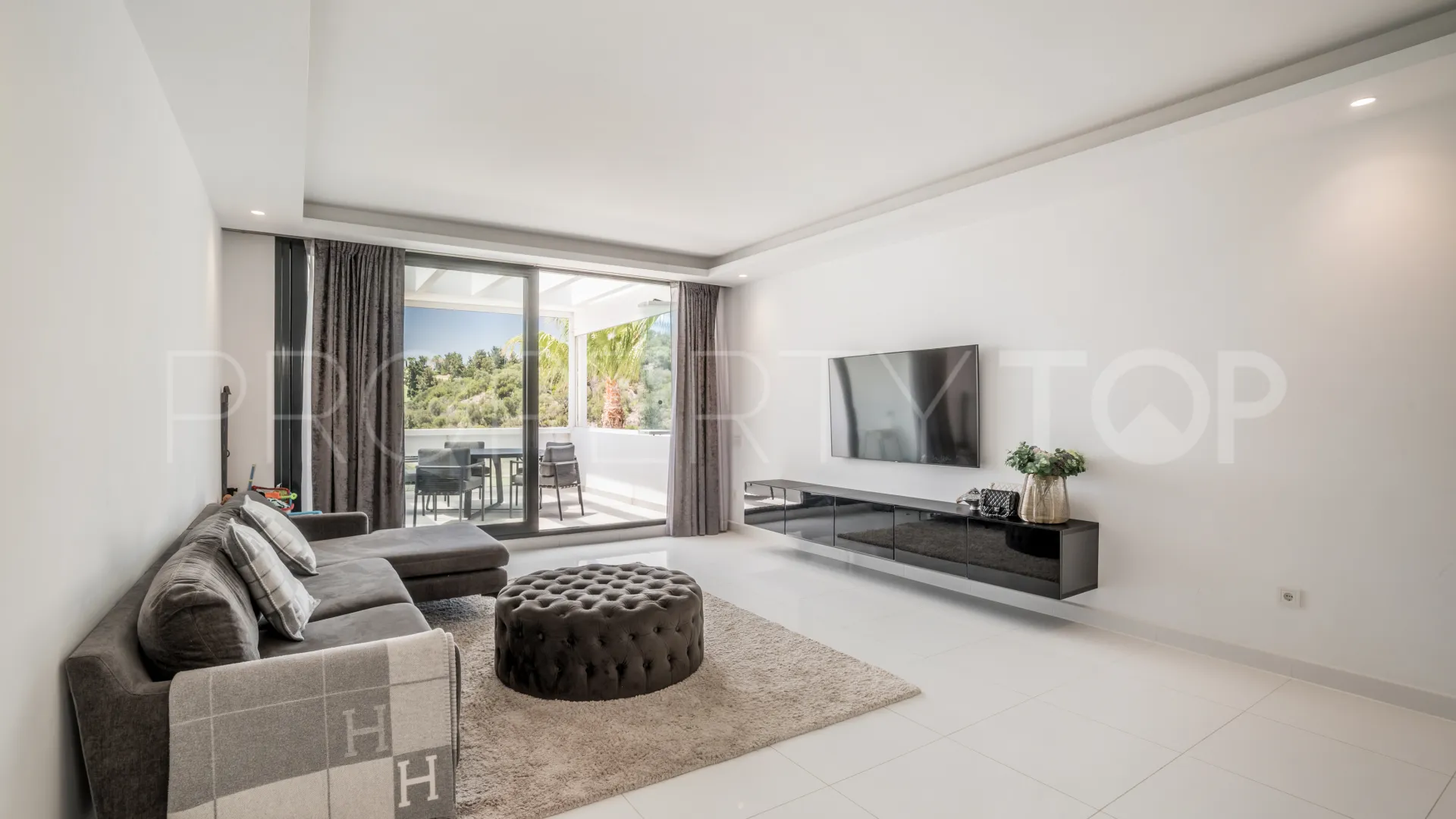 Atalaya Hills, atico duplex con 2 dormitorios en venta