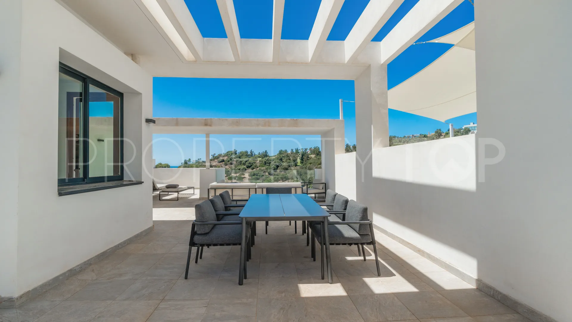 Atalaya Hills, atico duplex con 2 dormitorios en venta