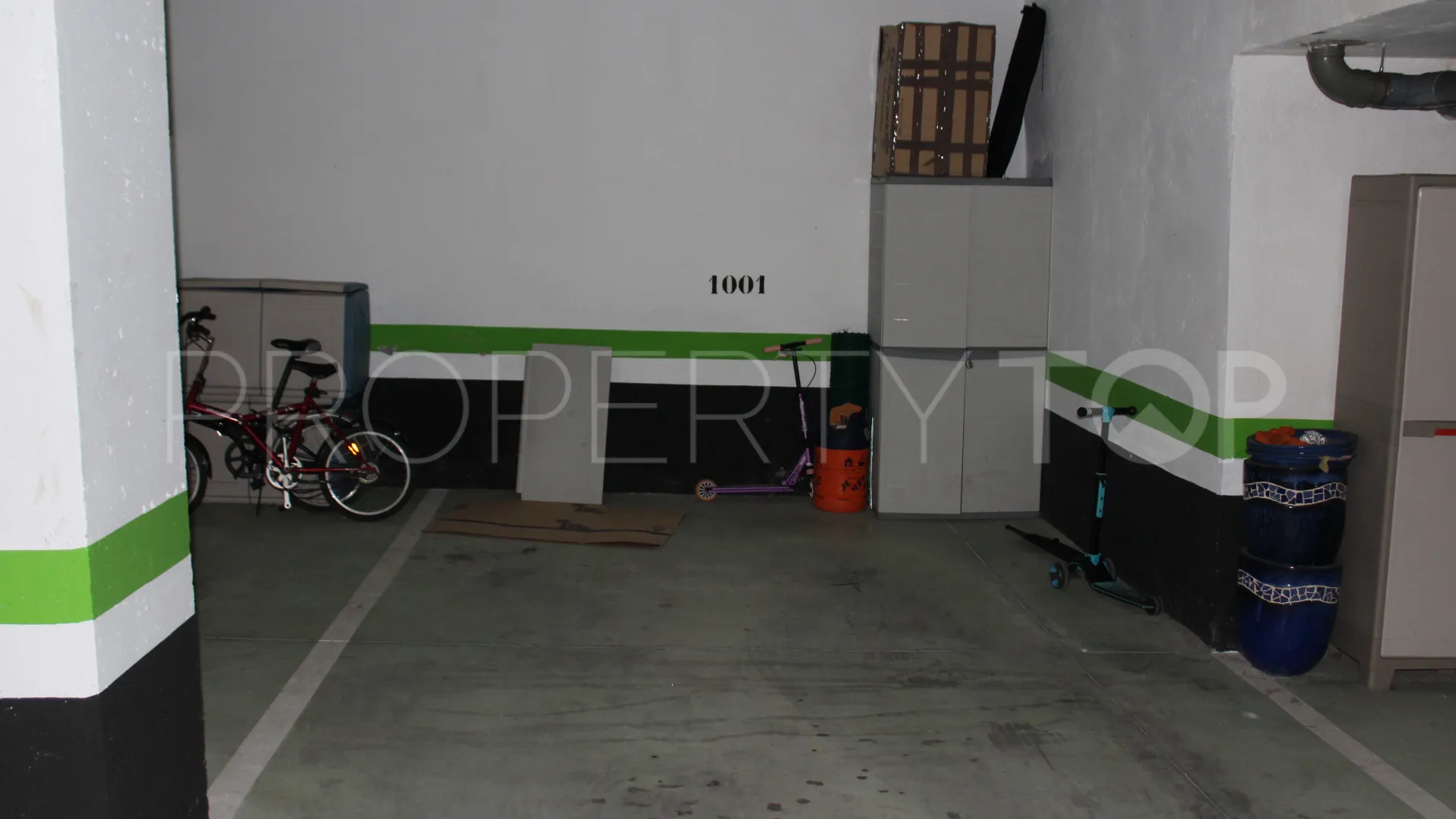 For sale ground floor apartment in La Duquesa