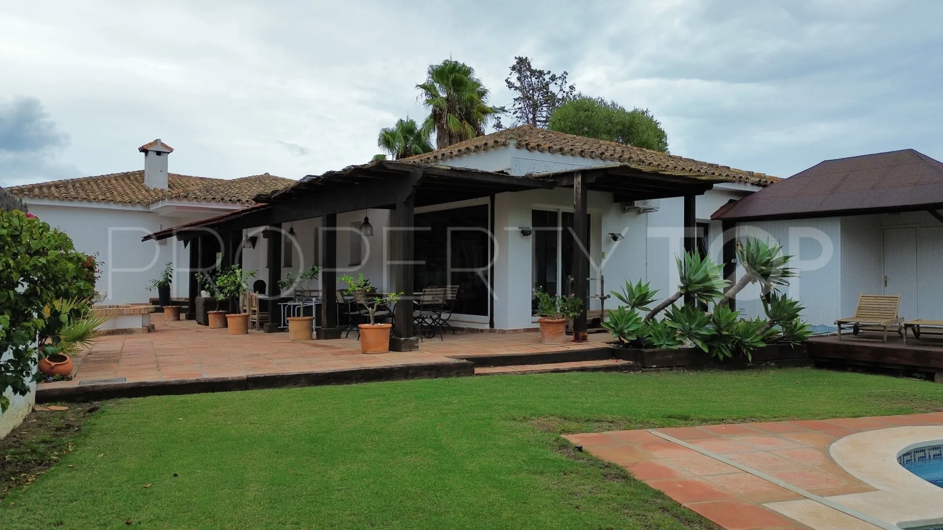 5 bedrooms villa for sale in Sotogrande Costa