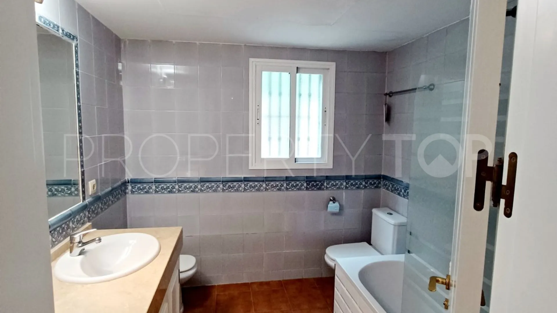 Alcaidesa 4 bedrooms villa for sale