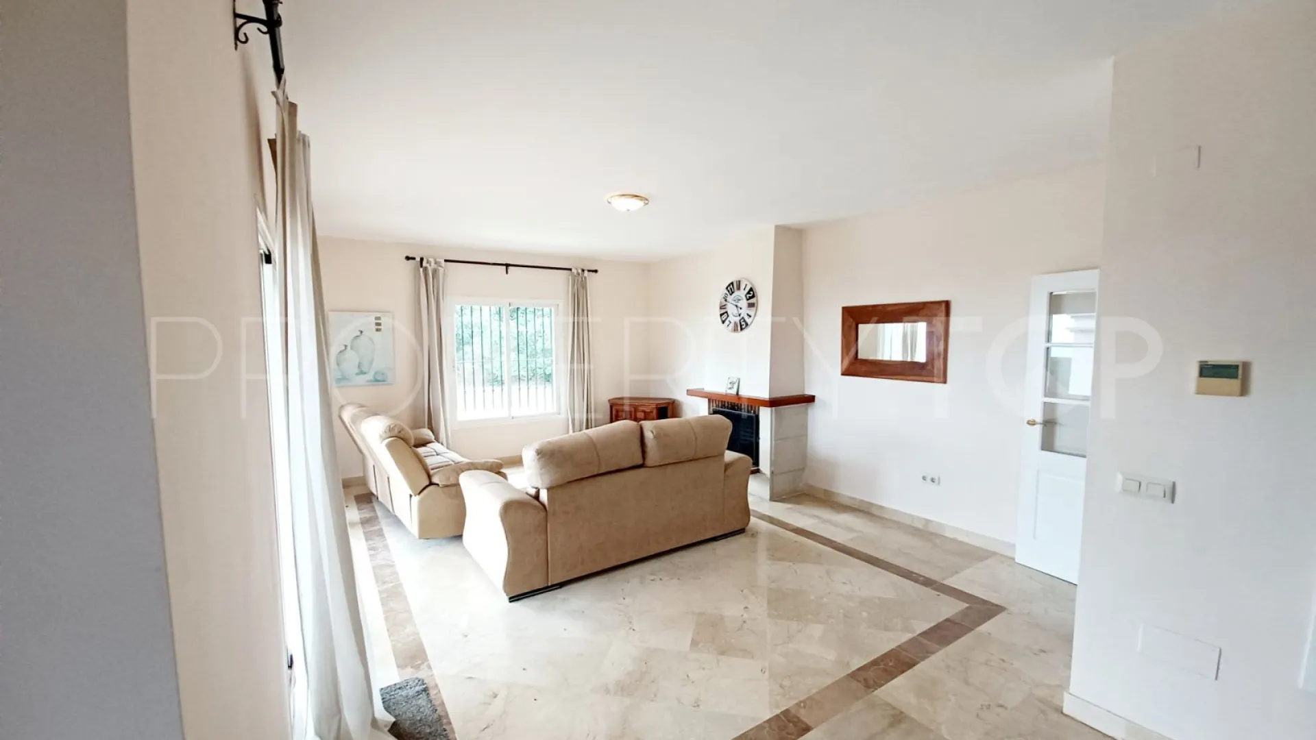 Alcaidesa 4 bedrooms villa for sale