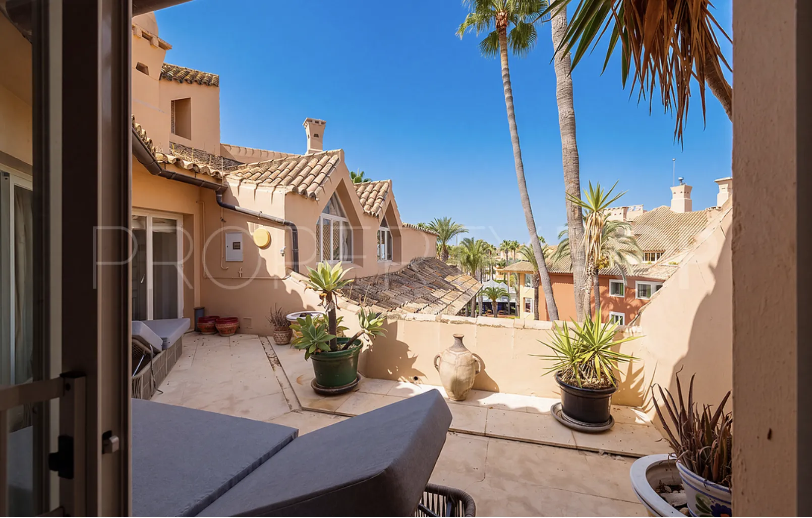 4 bedrooms penthouse for sale in Sotogrande Marina