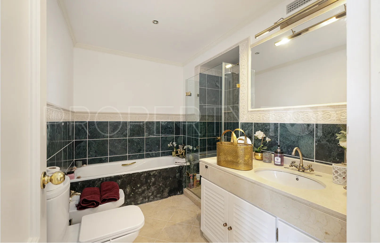 4 bedrooms penthouse for sale in Sotogrande Marina