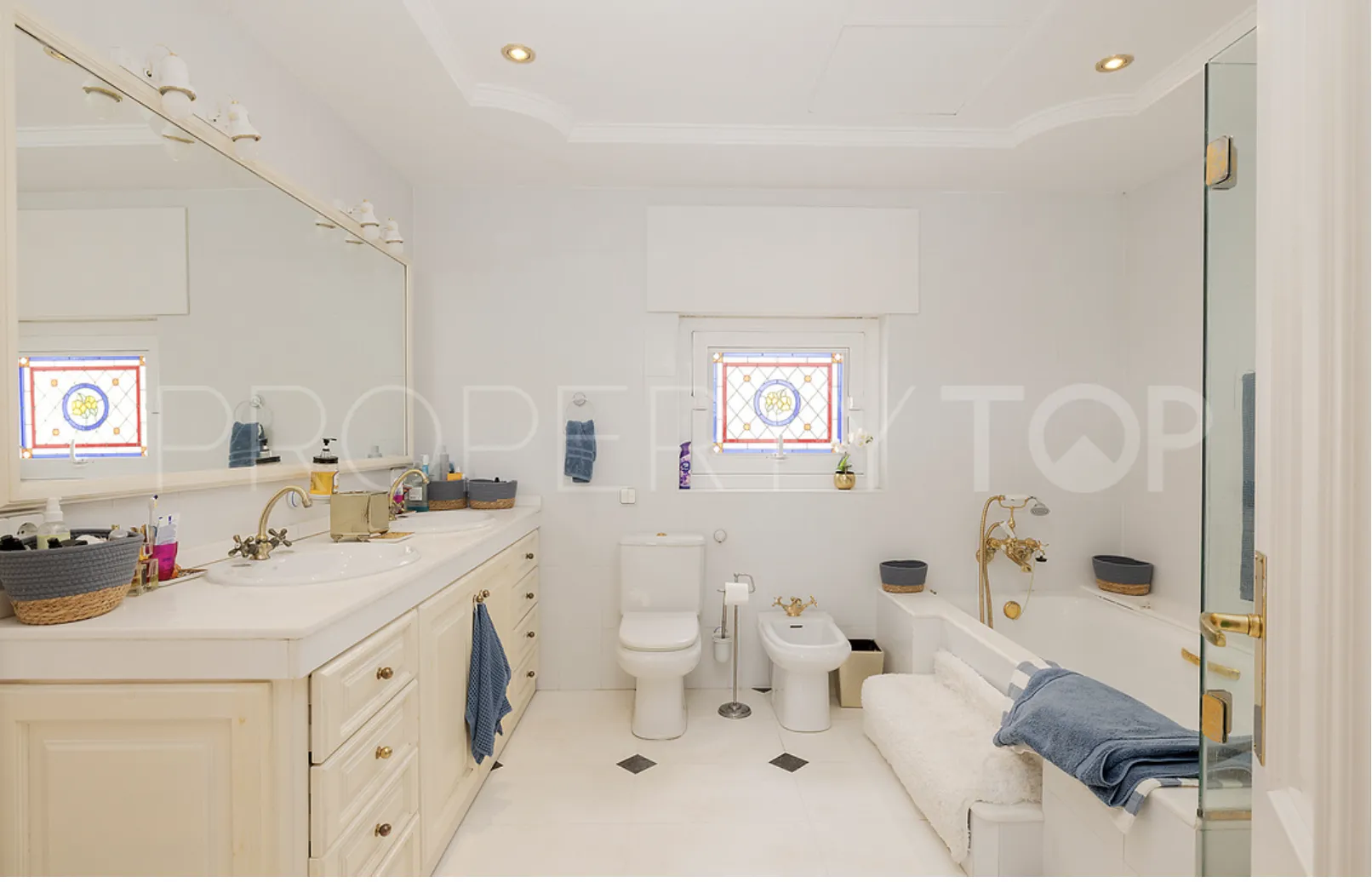 4 bedrooms penthouse for sale in Sotogrande Marina