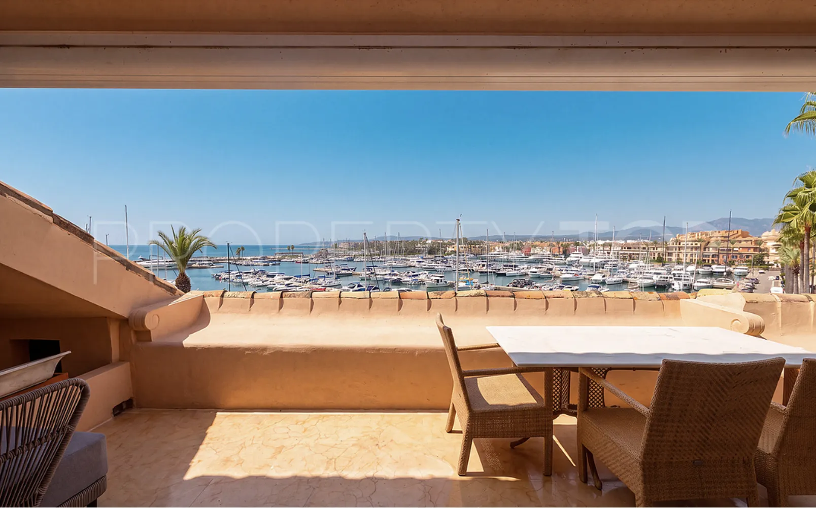 4 bedrooms penthouse for sale in Sotogrande Marina