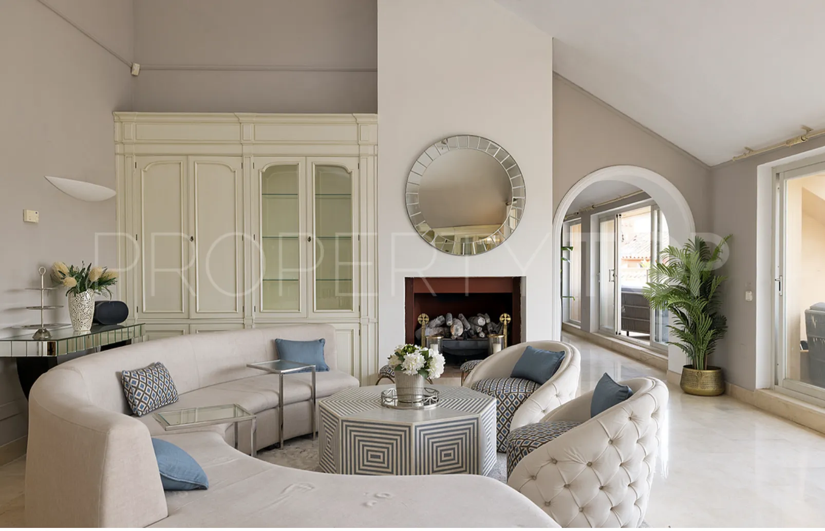 4 bedrooms penthouse for sale in Sotogrande Marina