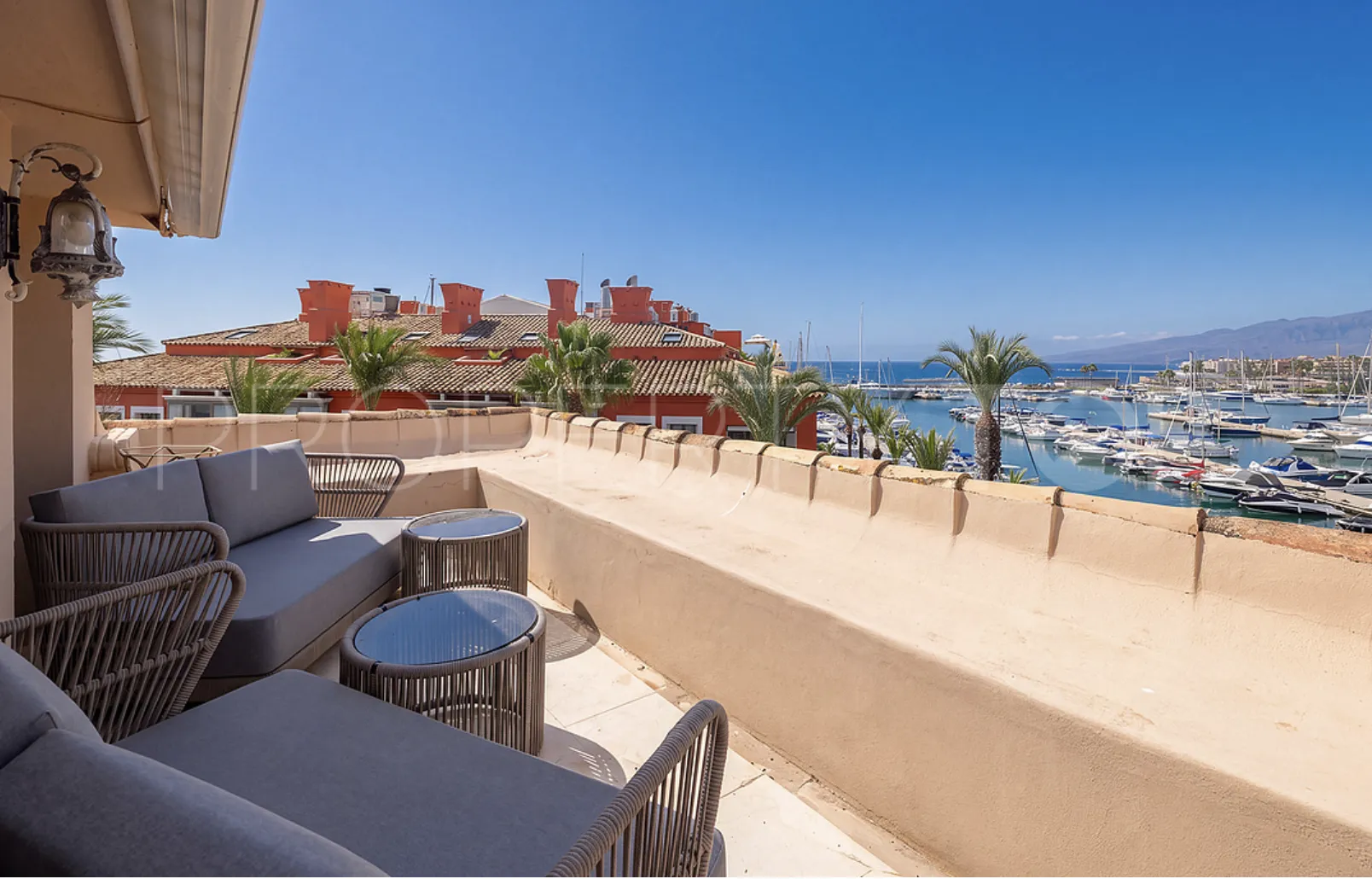 4 bedrooms penthouse for sale in Sotogrande Marina