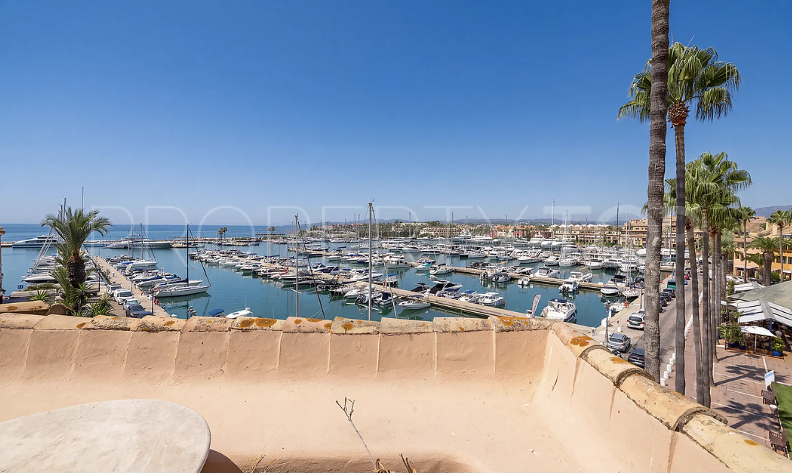 4 bedrooms penthouse for sale in Sotogrande Marina