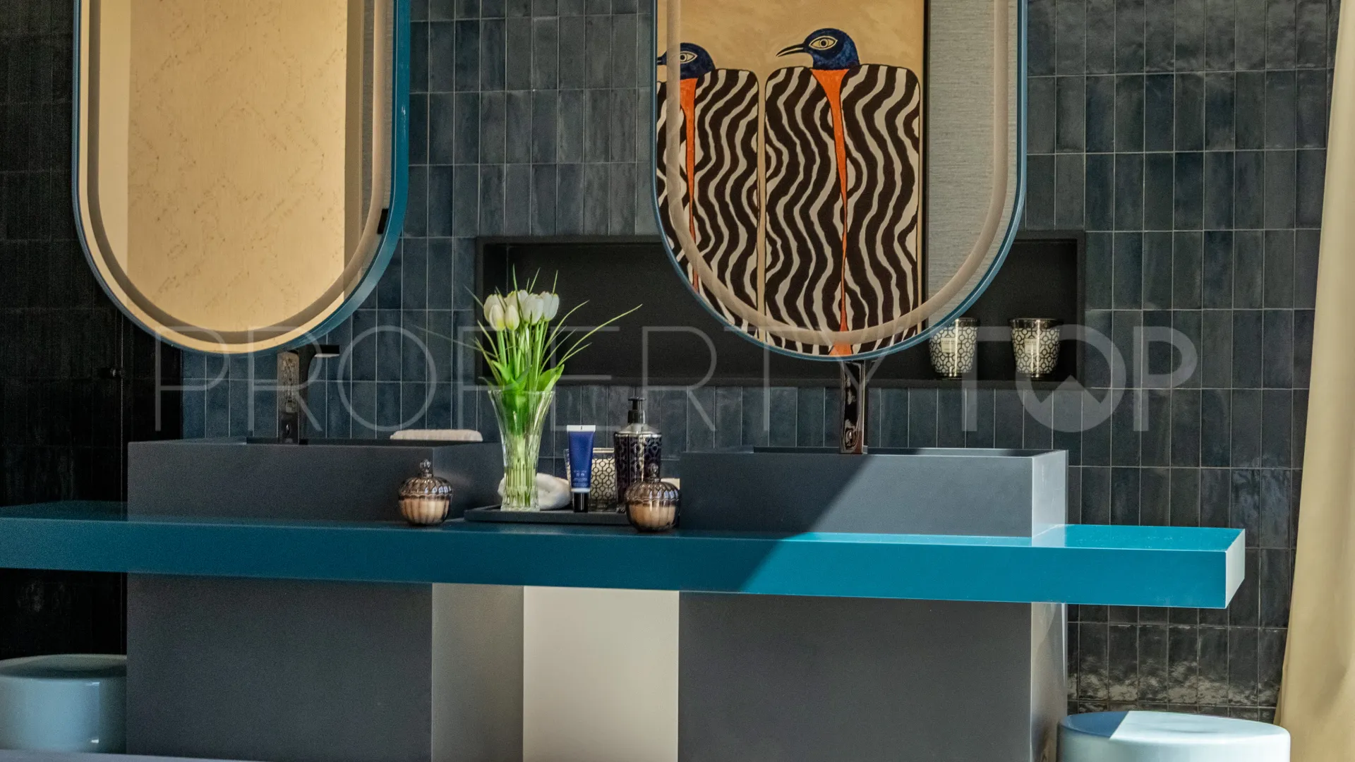 For sale La Reserva 6 bedrooms house