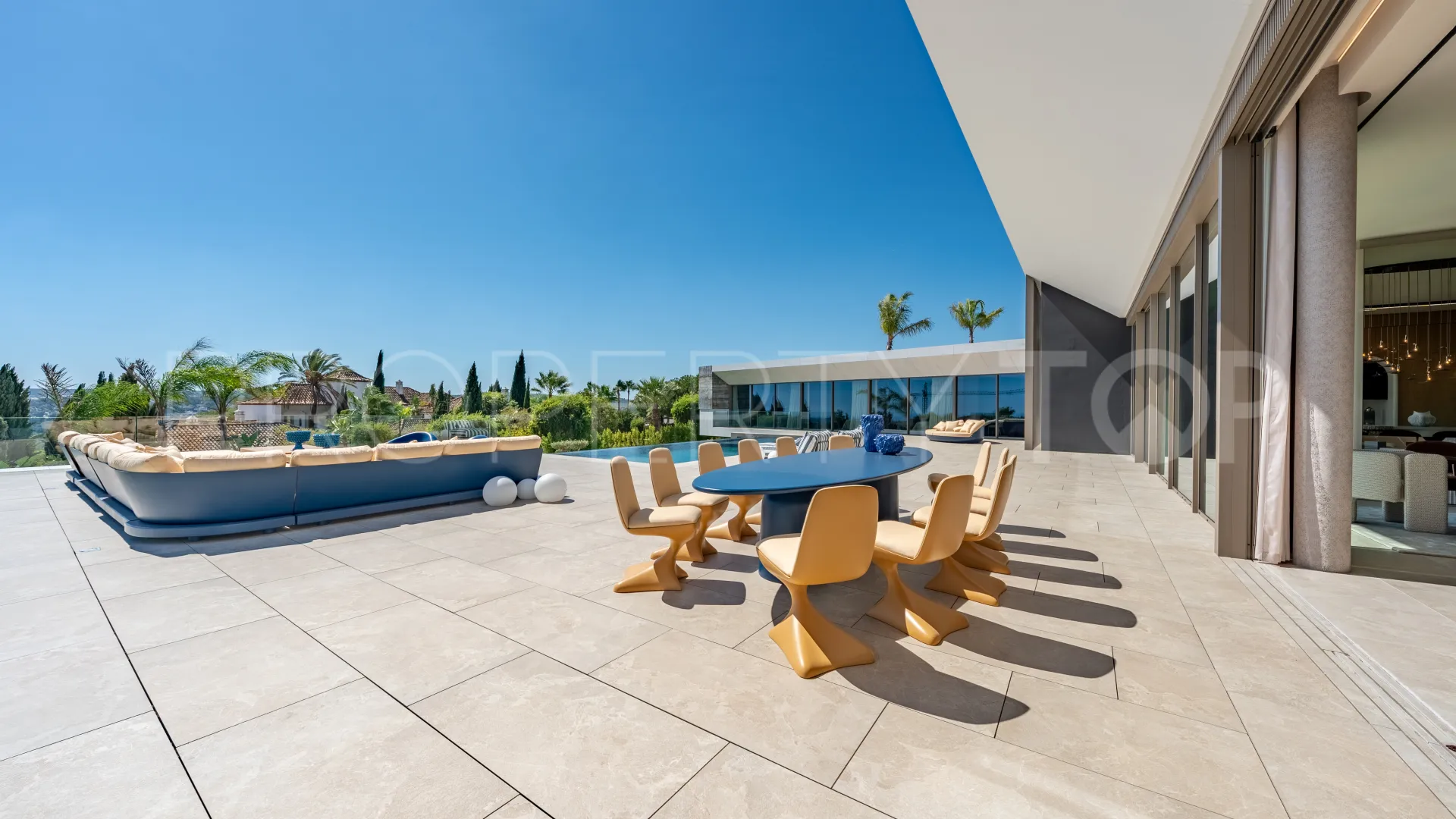 For sale La Reserva 6 bedrooms house