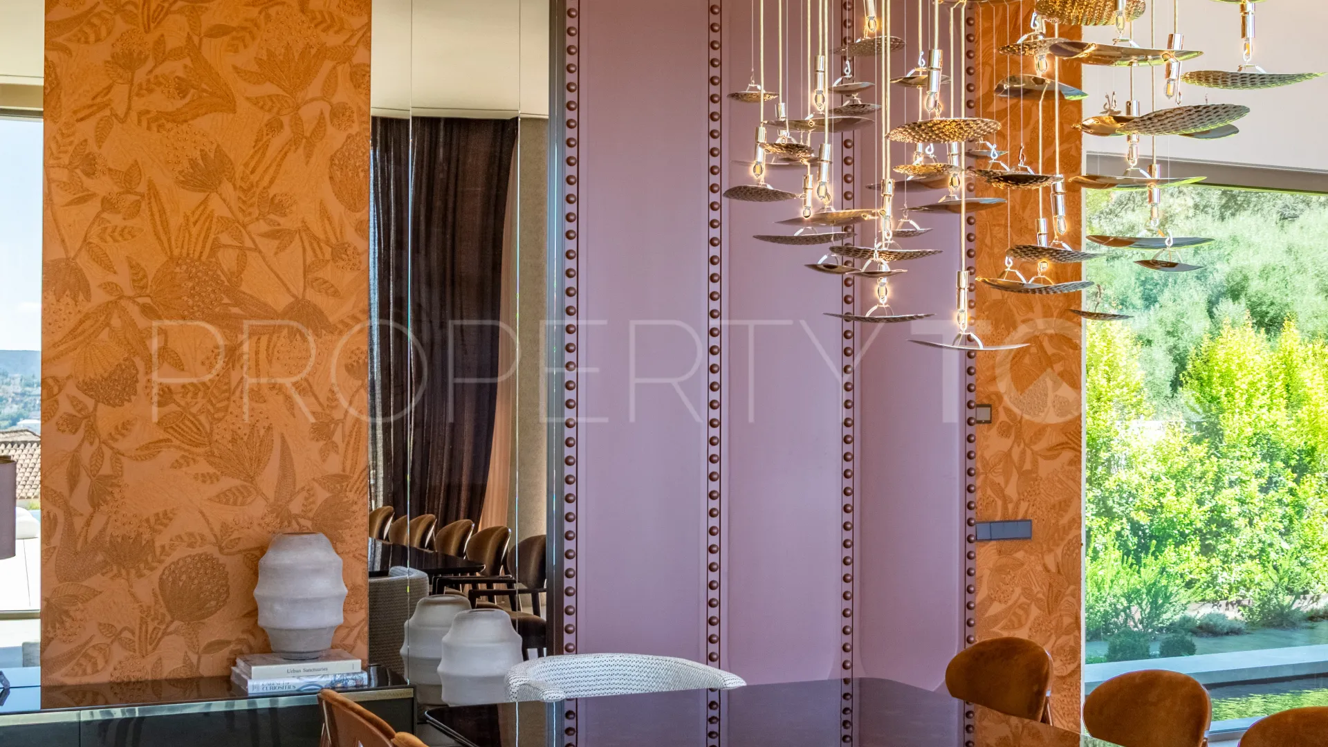 For sale La Reserva 6 bedrooms house