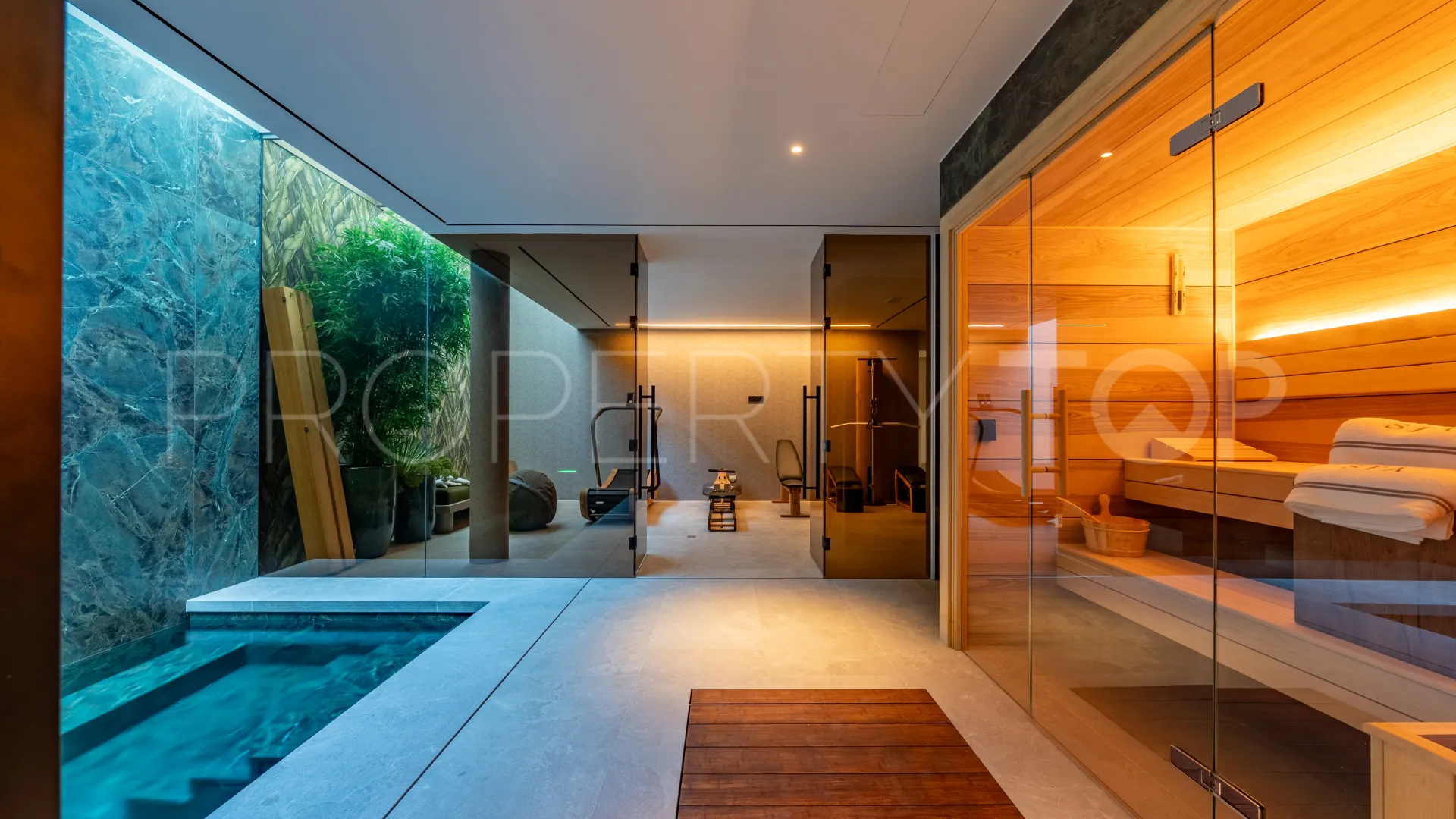 For sale La Reserva 6 bedrooms house