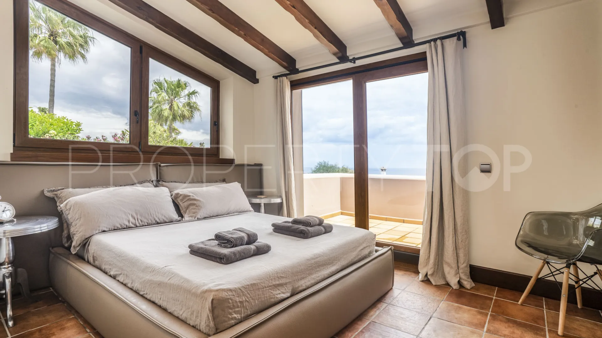 Alcaidesa house for sale