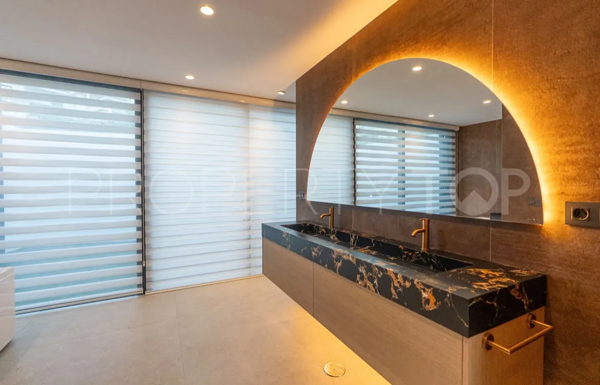 For sale house in Zona M