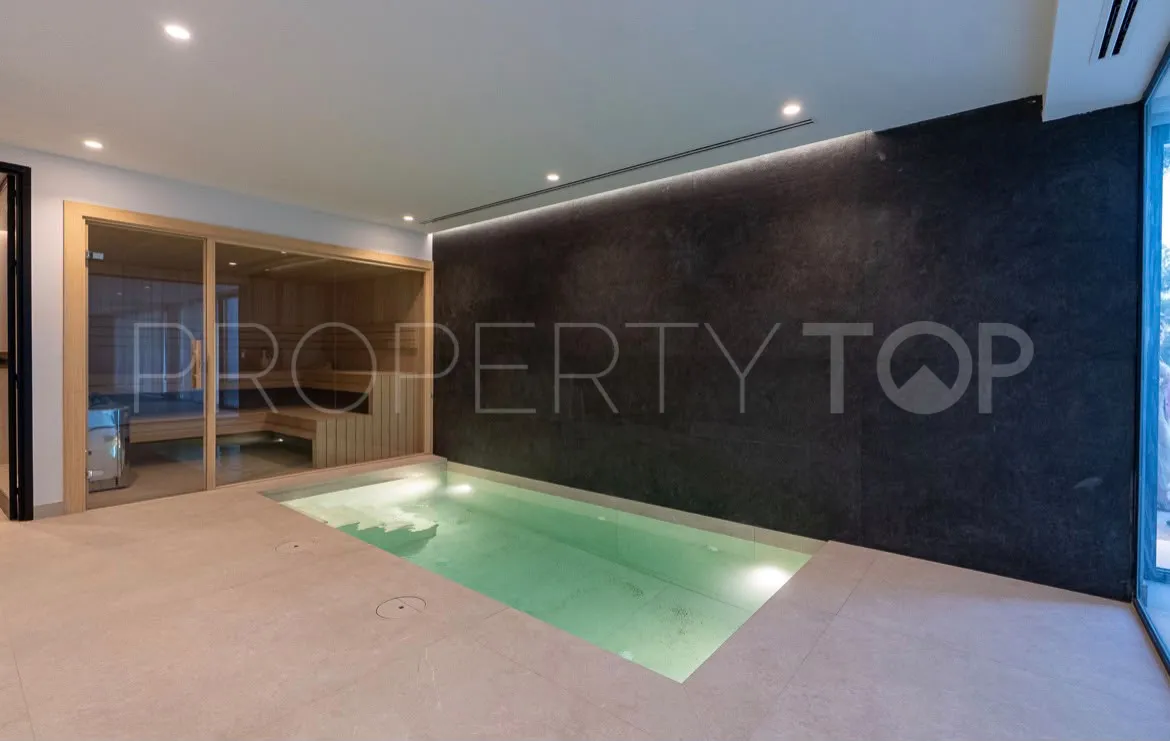For sale house in Zona M
