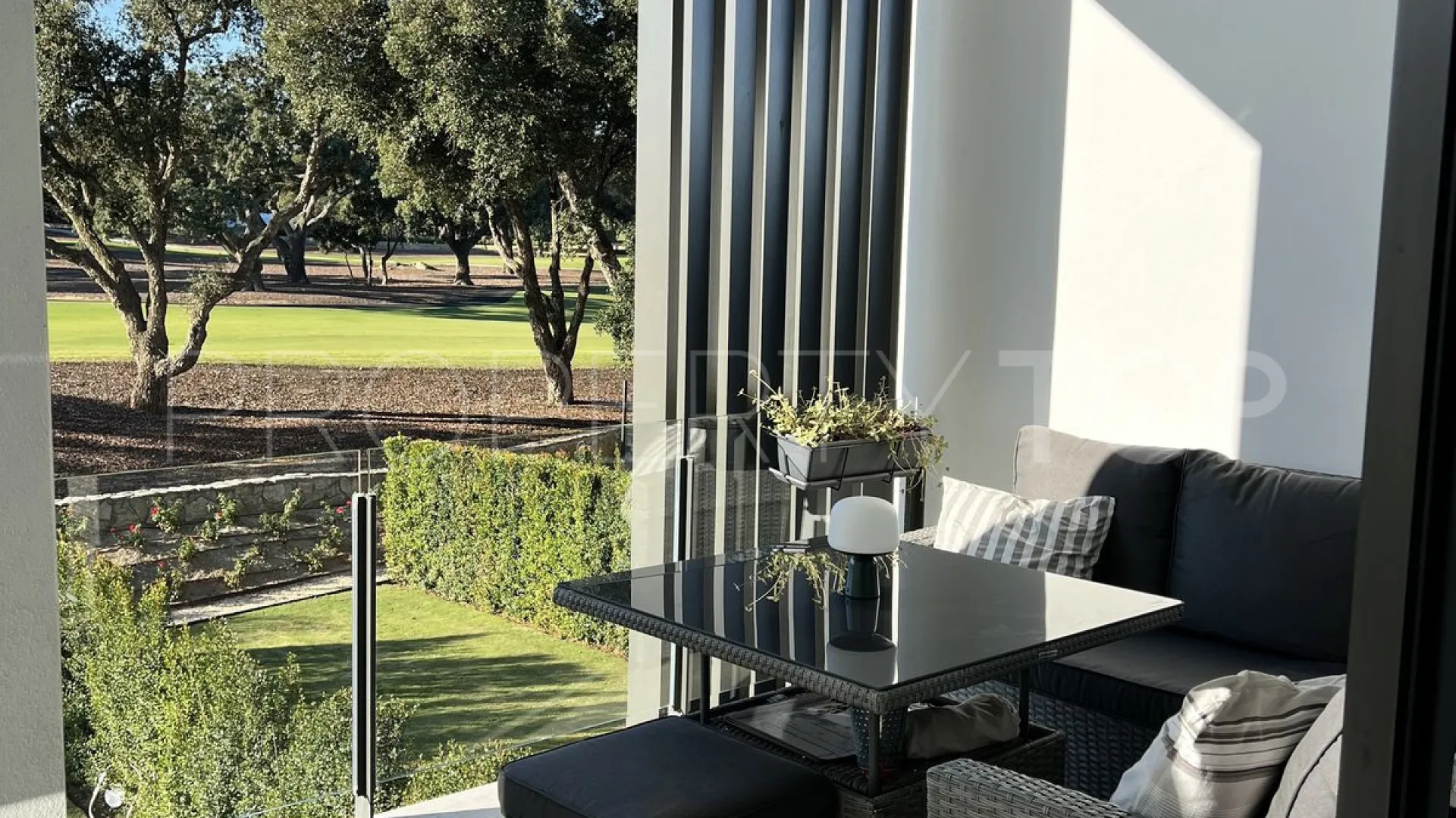 Semi detached house for sale in Sotogrande Alto
