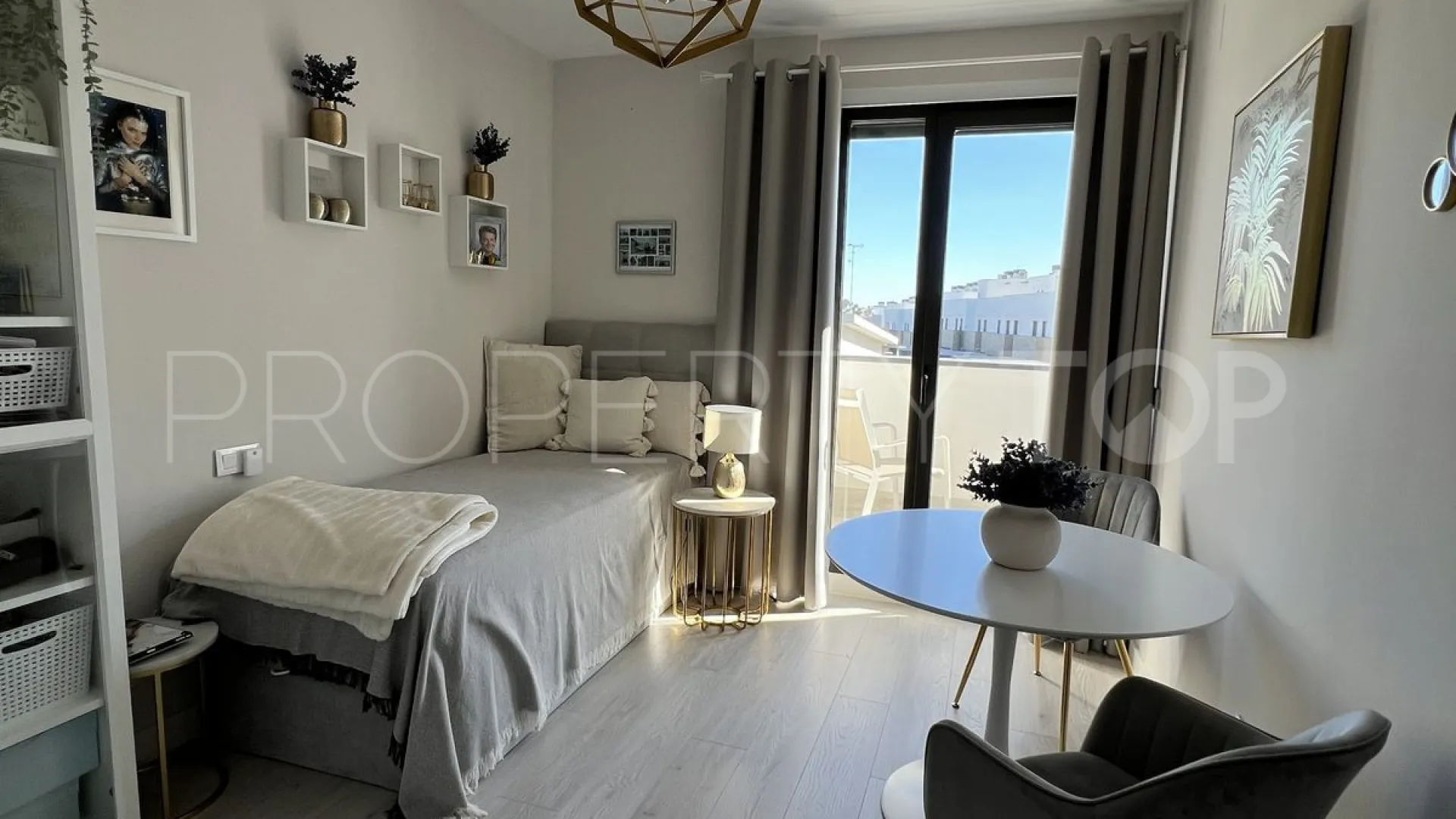 Adosado de 4 dormitorios en venta en Sotogrande