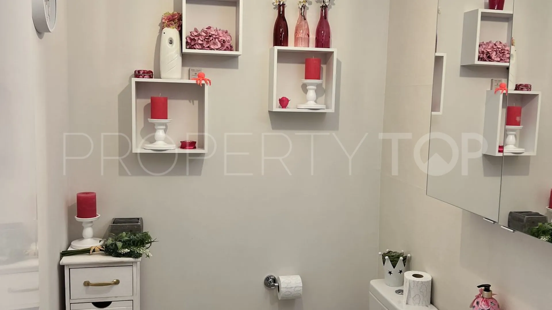 Adosado de 4 dormitorios en venta en Sotogrande