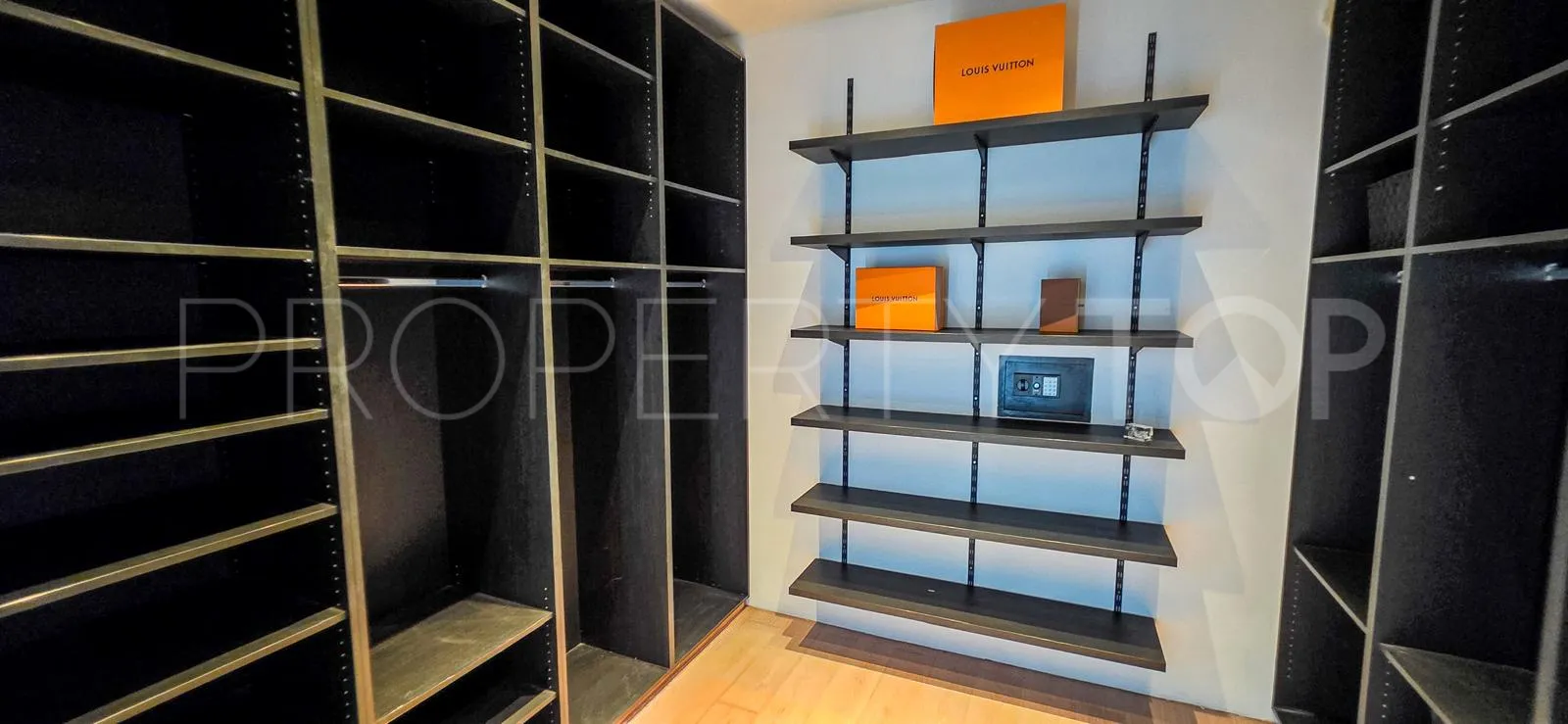 For sale house in Zona M