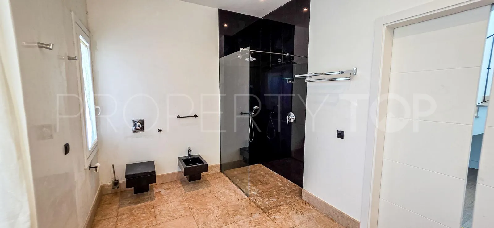 For sale house in Zona M