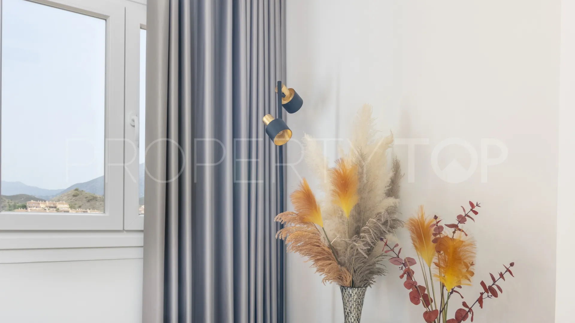 For sale 3 bedrooms duplex penthouse in Les Belvederes