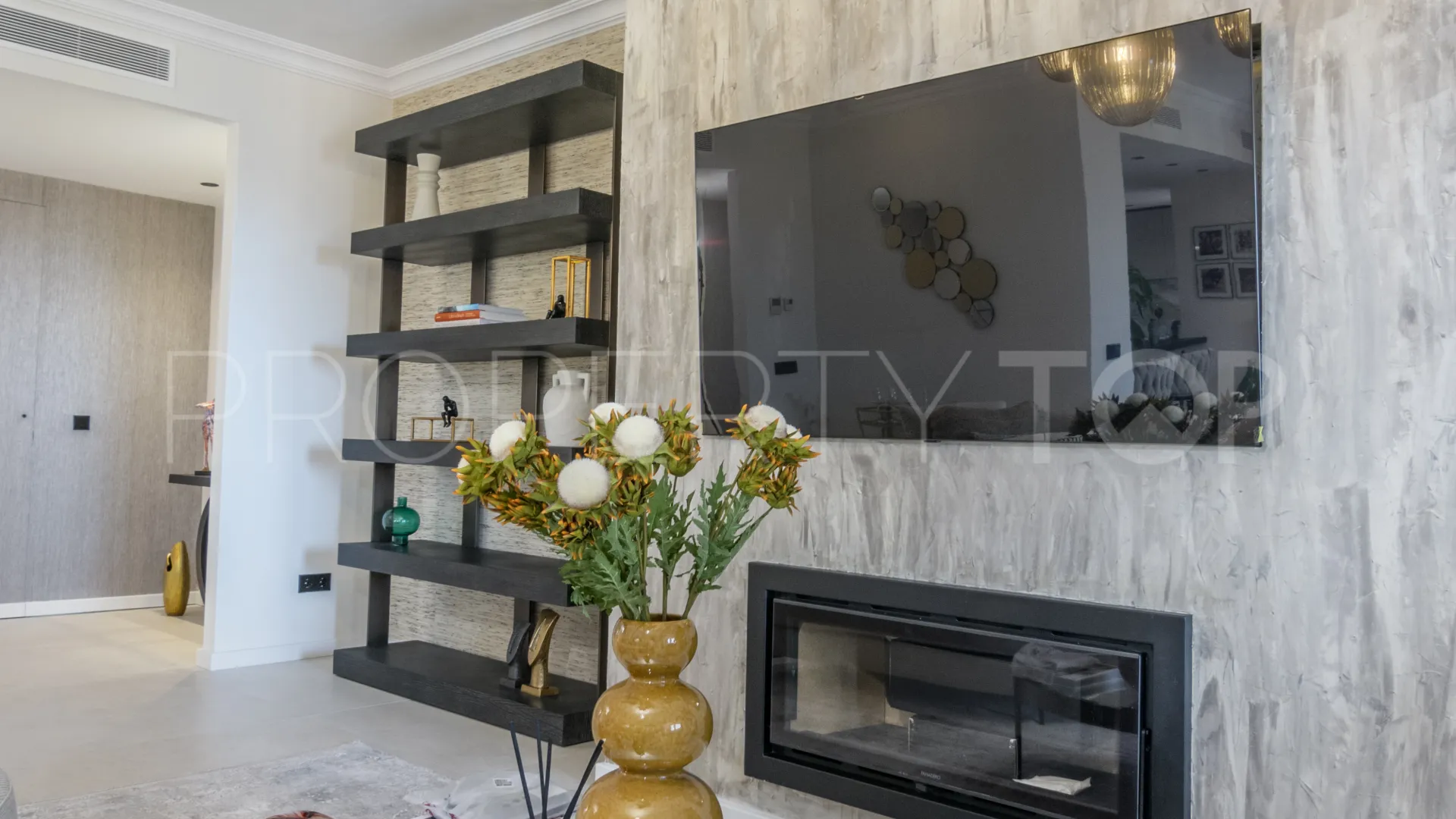 For sale 3 bedrooms duplex penthouse in Les Belvederes