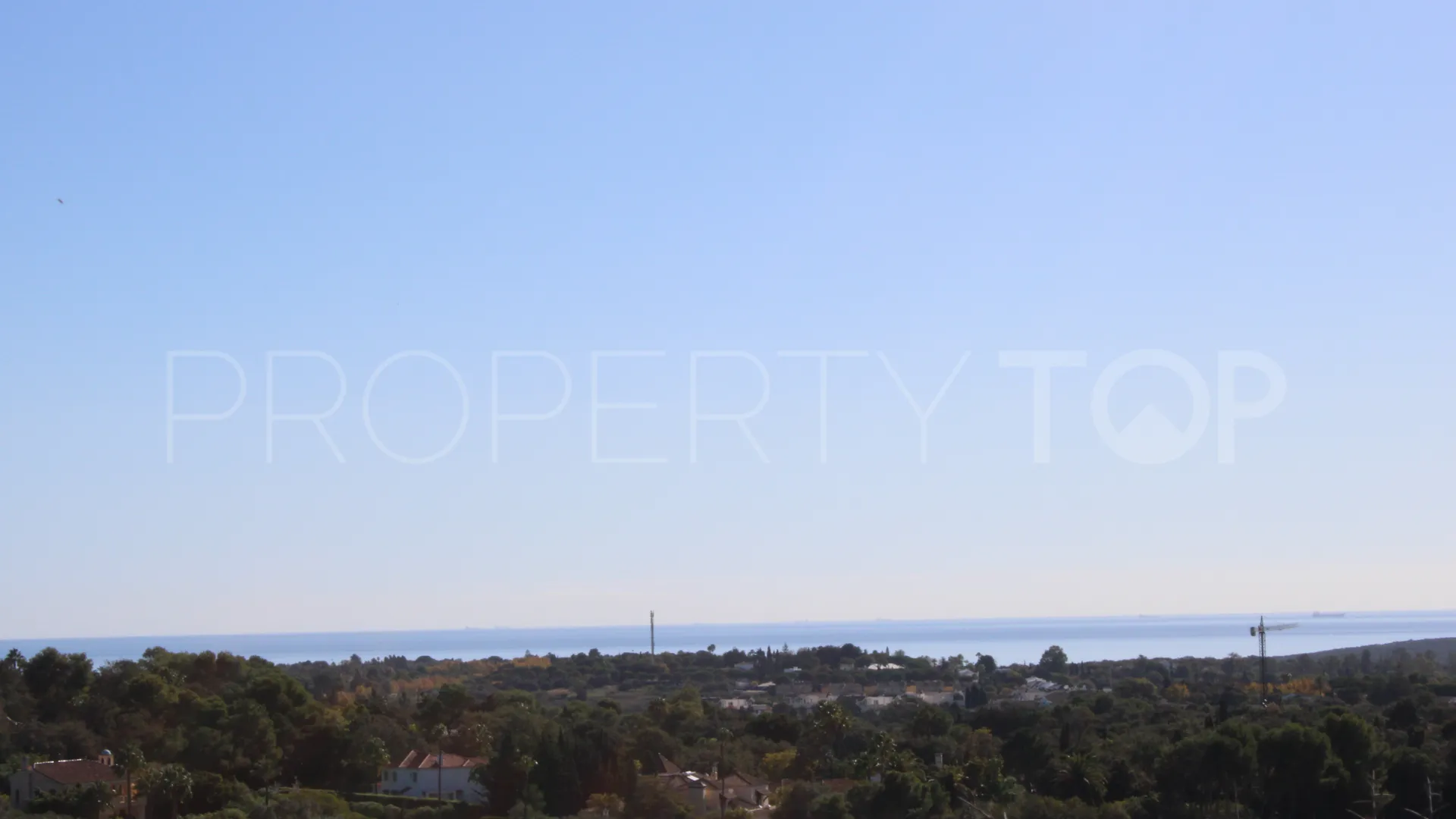 Plot for sale in Zona M