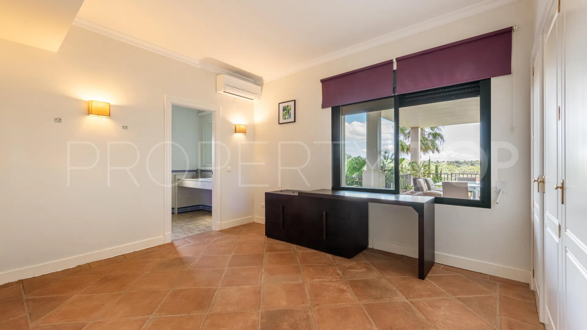Villa with 4 bedrooms for sale in Zona F